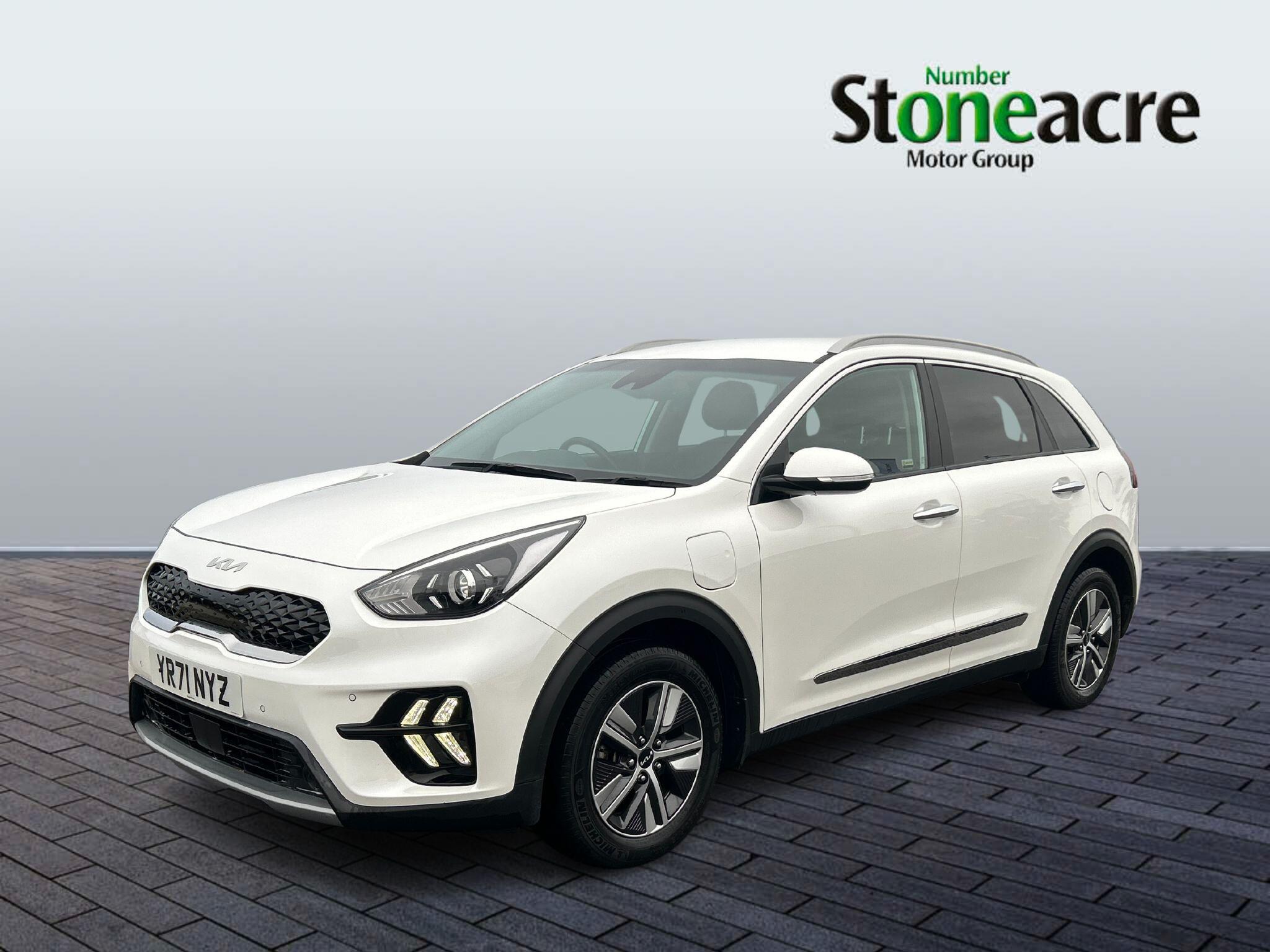 Kia Niro 1.6 GDi PHEV 3 5dr DCT YR71NYZ Image 3