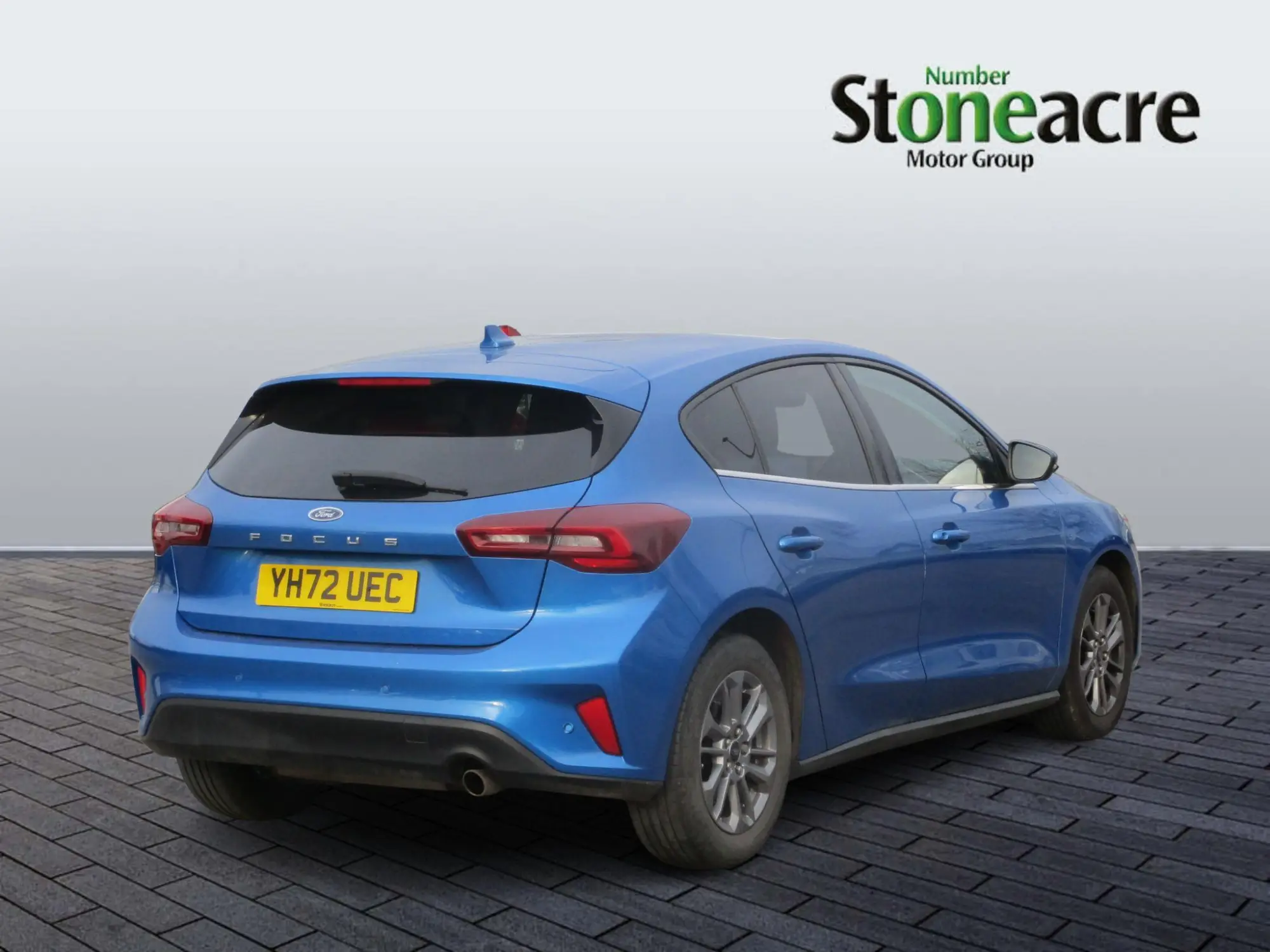 Ford Focus 1.0 EcoBoost Titanium Style 5dr YH72UEC Image 3