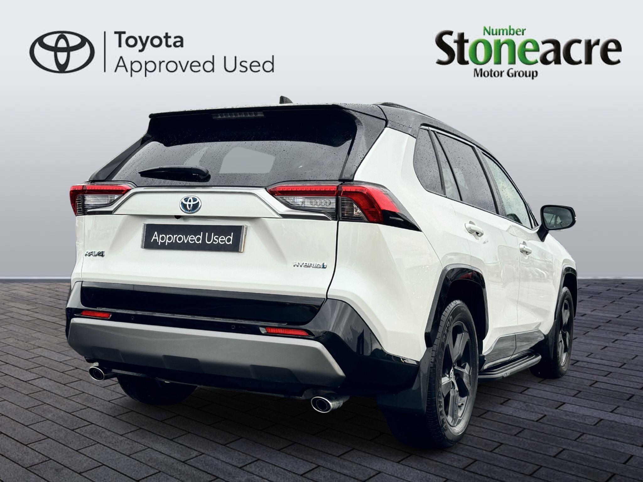 Toyota RAV4 2.5 VVT-h Dynamic CVT Euro 6 (s/s) 5dr MM20XSG Image 3