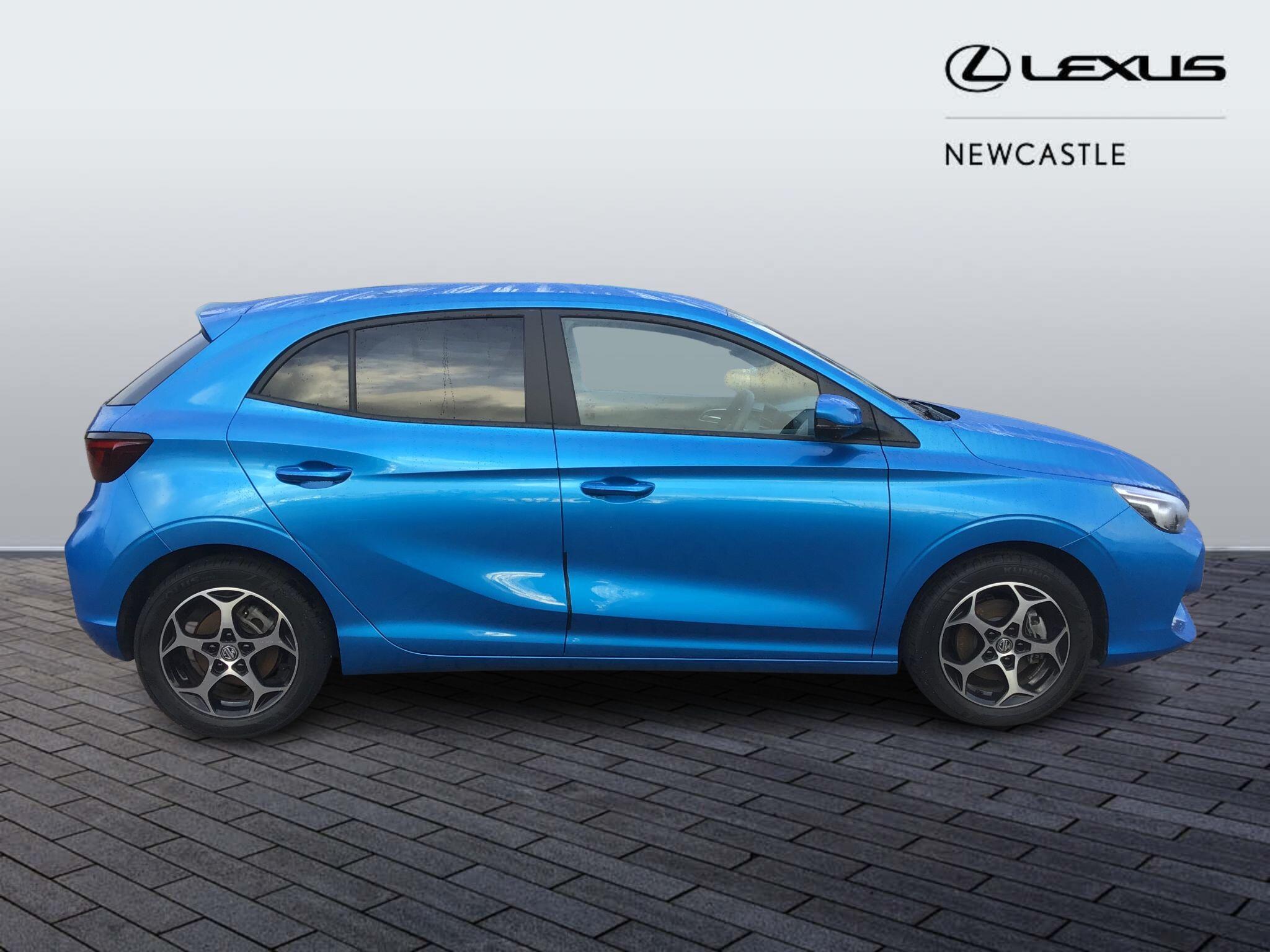 MG 3 Hybrid+ 1.5 Hybrid+ Trophy Auto Euro 6 (s/s) 5dr ND74YRM Image 2