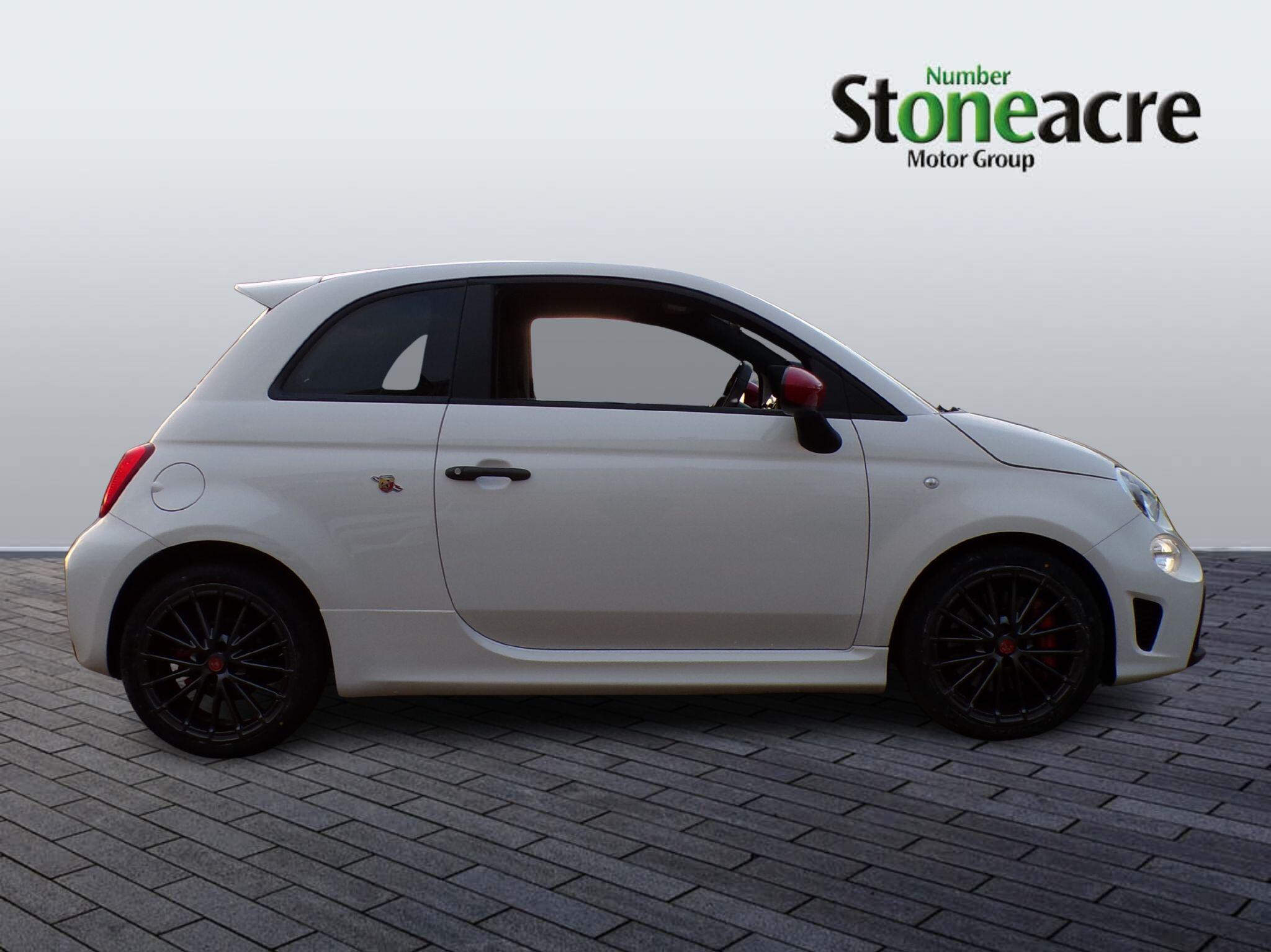 Abarth 695 1.4 T-Jet 180 3dr YO23LBN Image 2