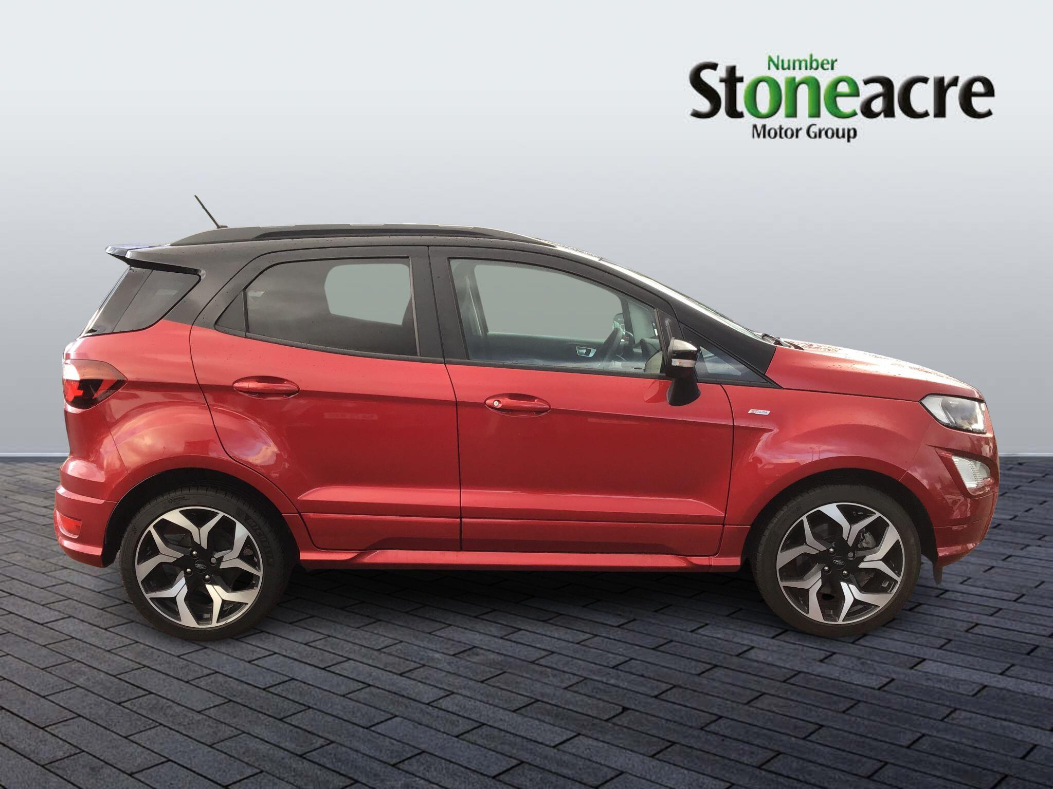 Ford EcoSport 1.0T EcoBoost ST-Line Euro 6 (s/s) 5dr NC72HTE Image 2
