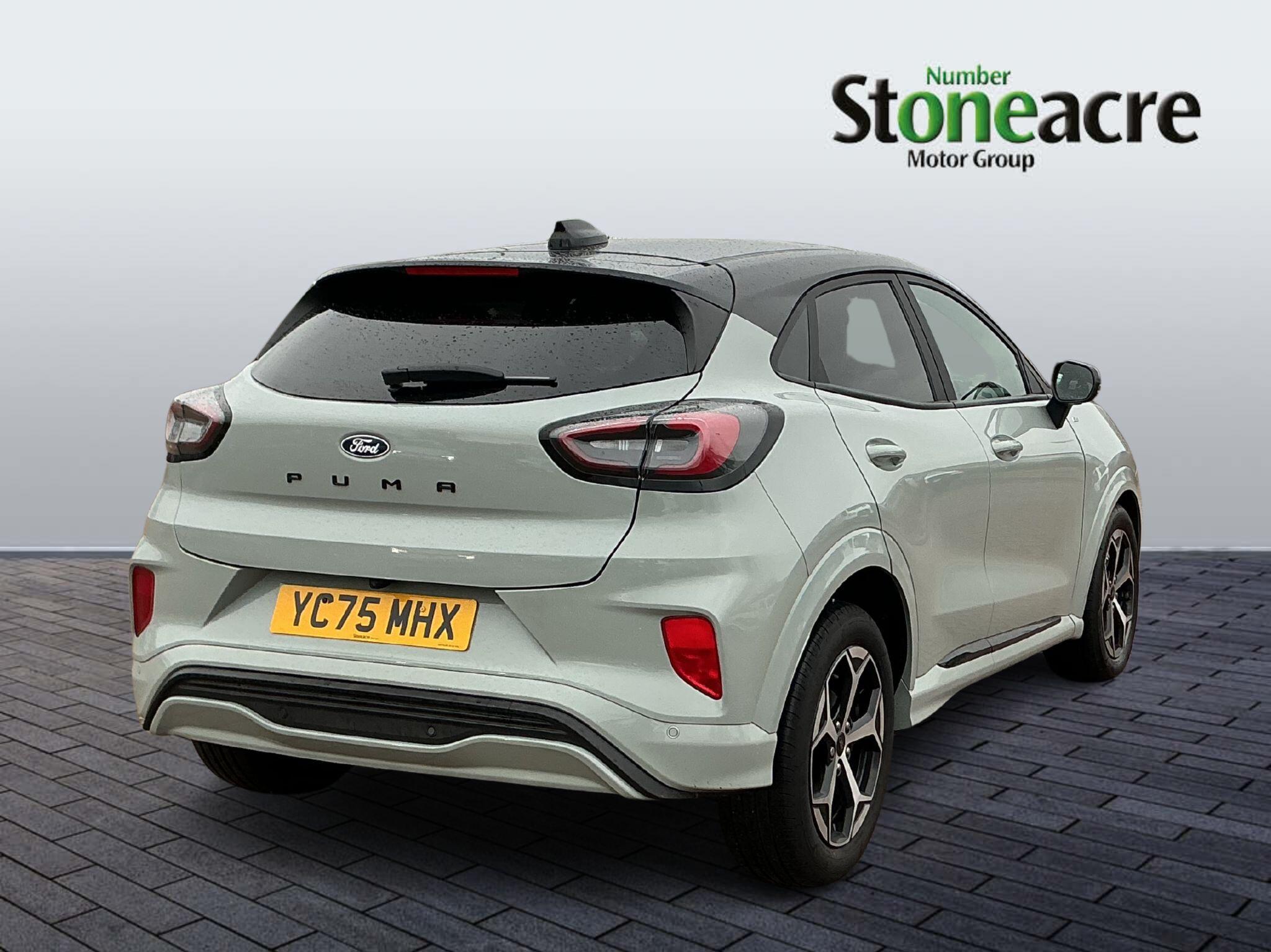 Ford Puma 1.0T EcoBoost MHEV ST-Line Euro 6 (s/s) 5dr YC75MHX Image 3