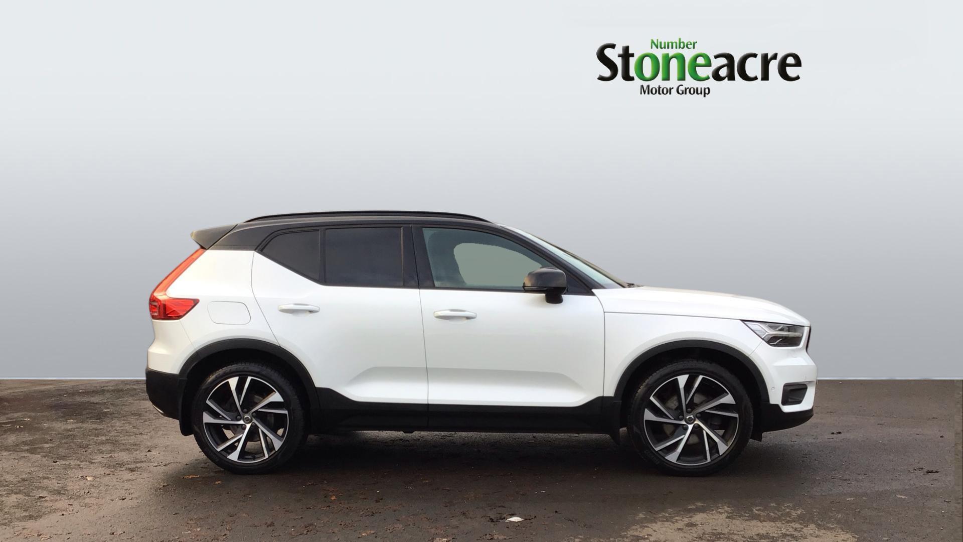 Volvo XC40 T5 AWD First Edition wk06 Automatic KN18BRF Image 3