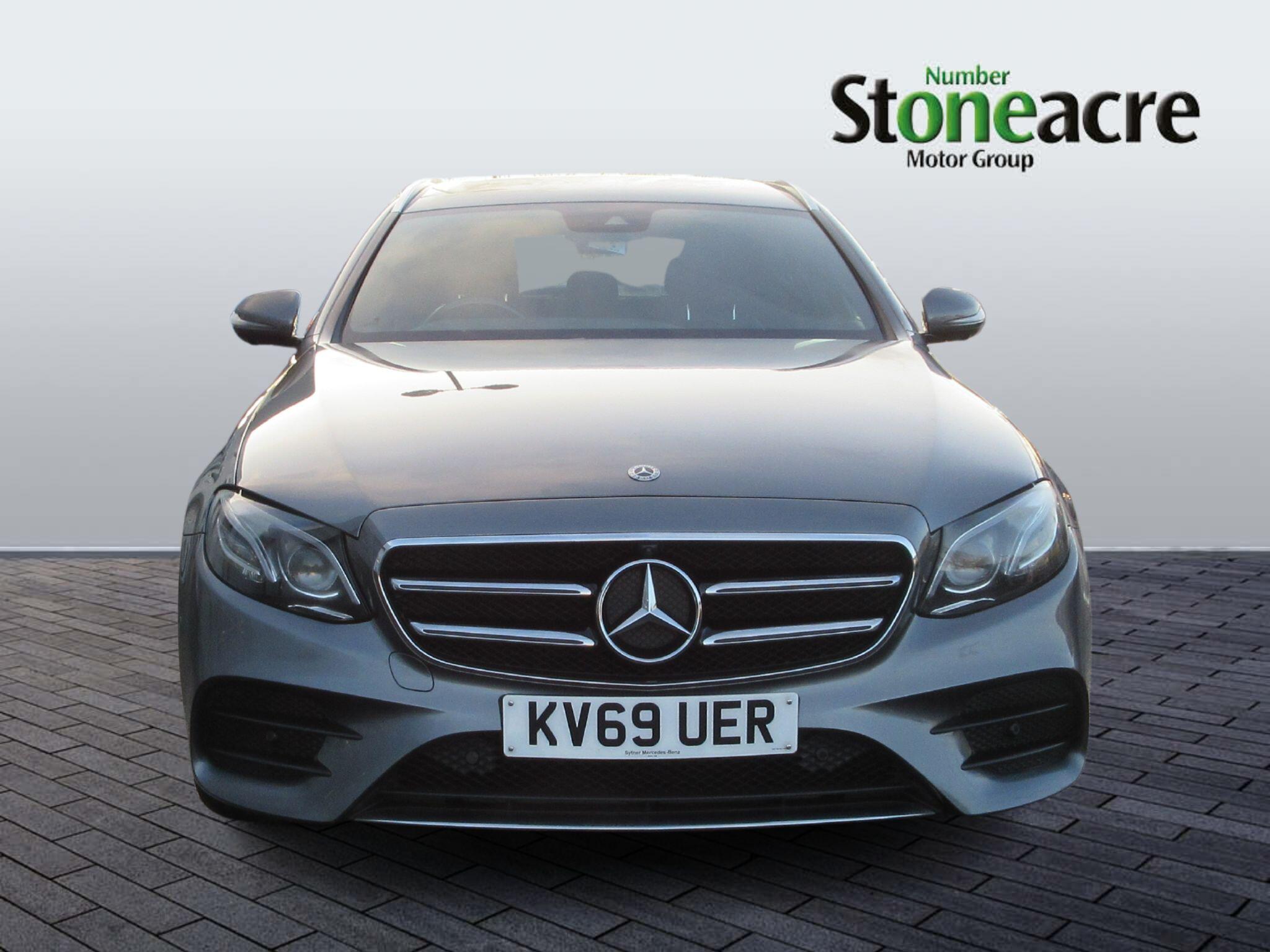 Mercedes-Benz E-Class 2.0 E220d AMG Line Edition (Premium) G-Tronic+ Euro 6 (s/s) 5dr KV69UER Image 2