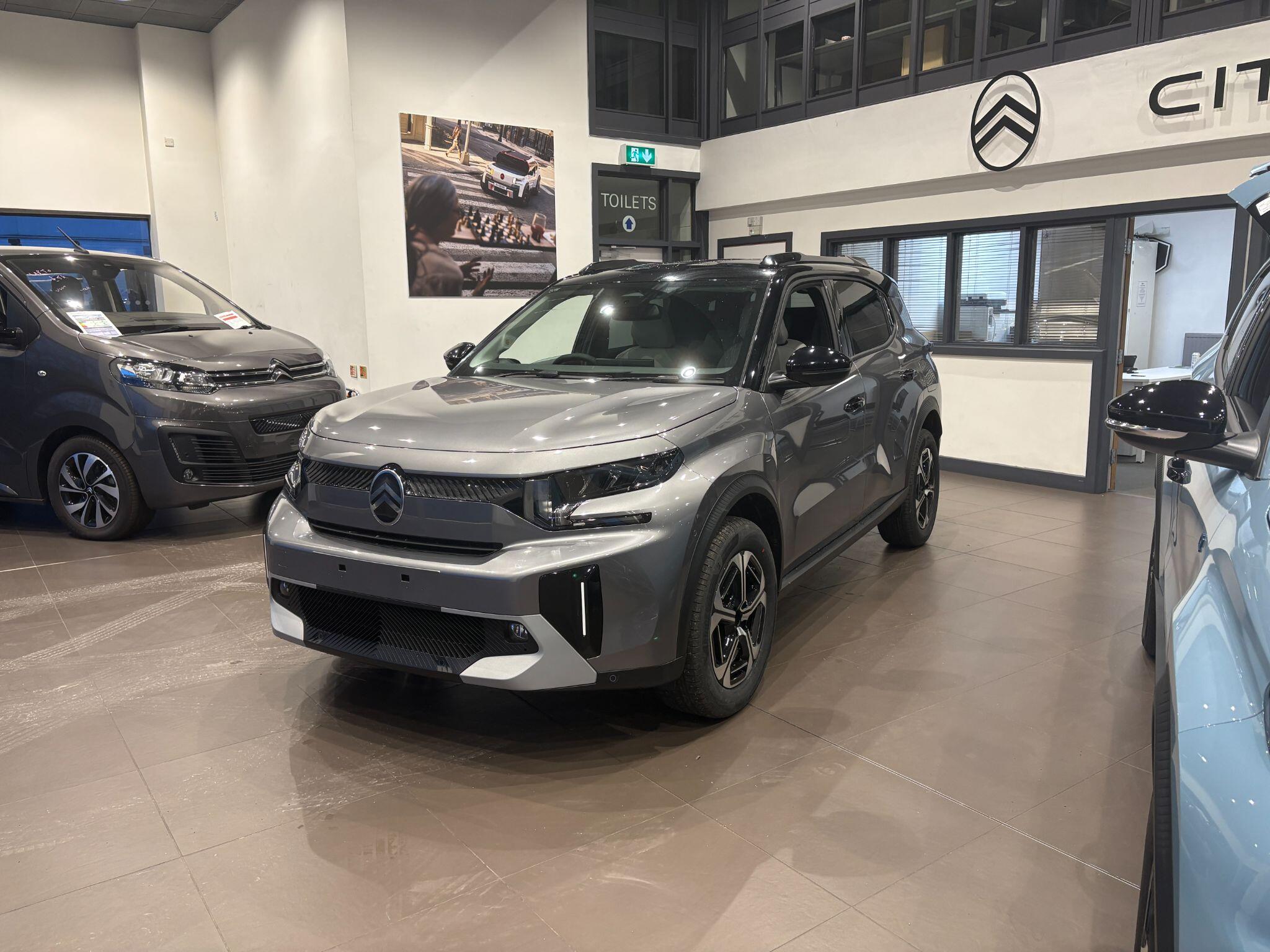 Citroen e-C3 Aircross Image 3