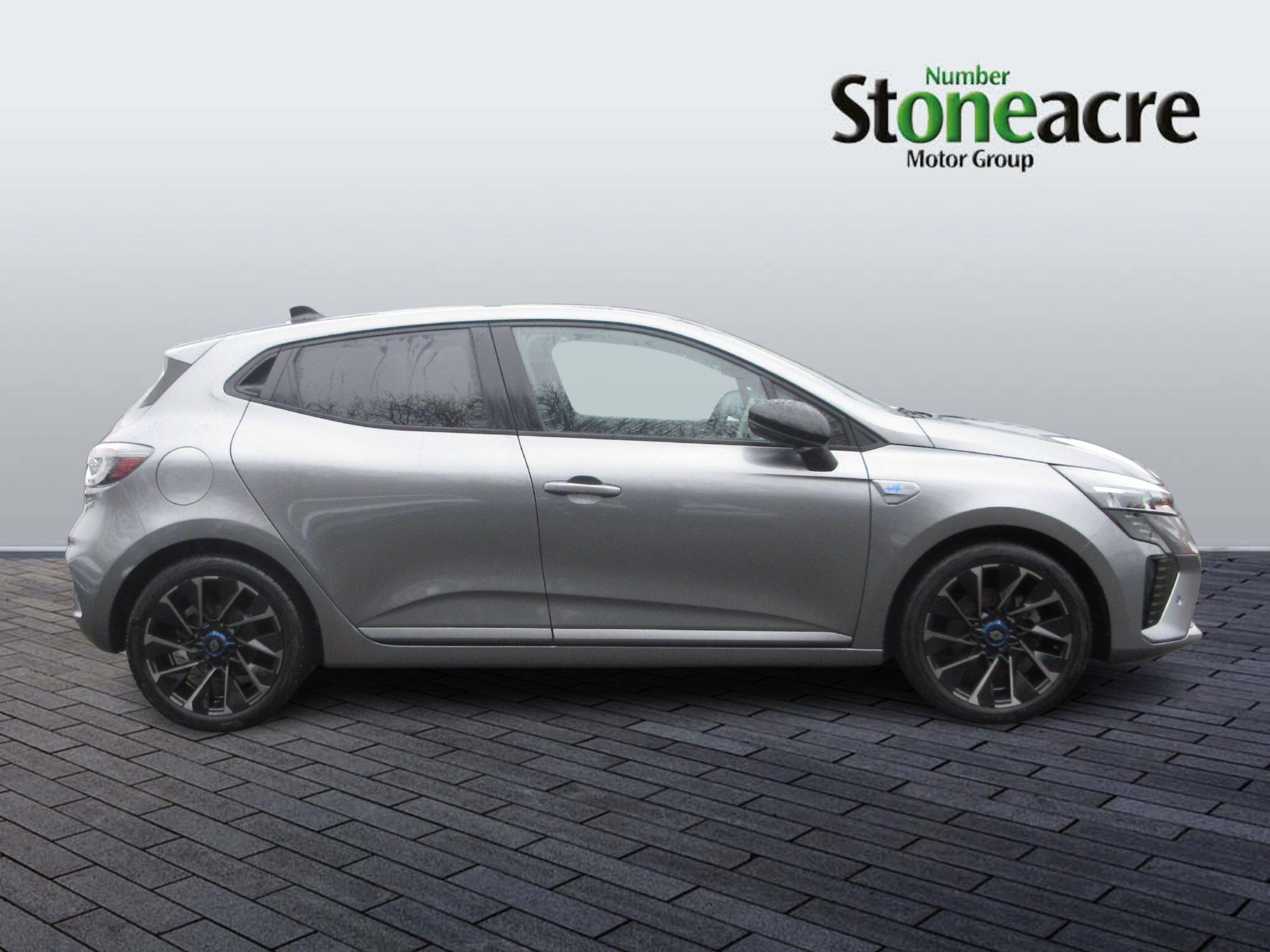 Renault Clio E-Tech 1.6 E-TECH esprit Alpine Auto Euro 6 (s/s) 5dr NX24TKK Image 2