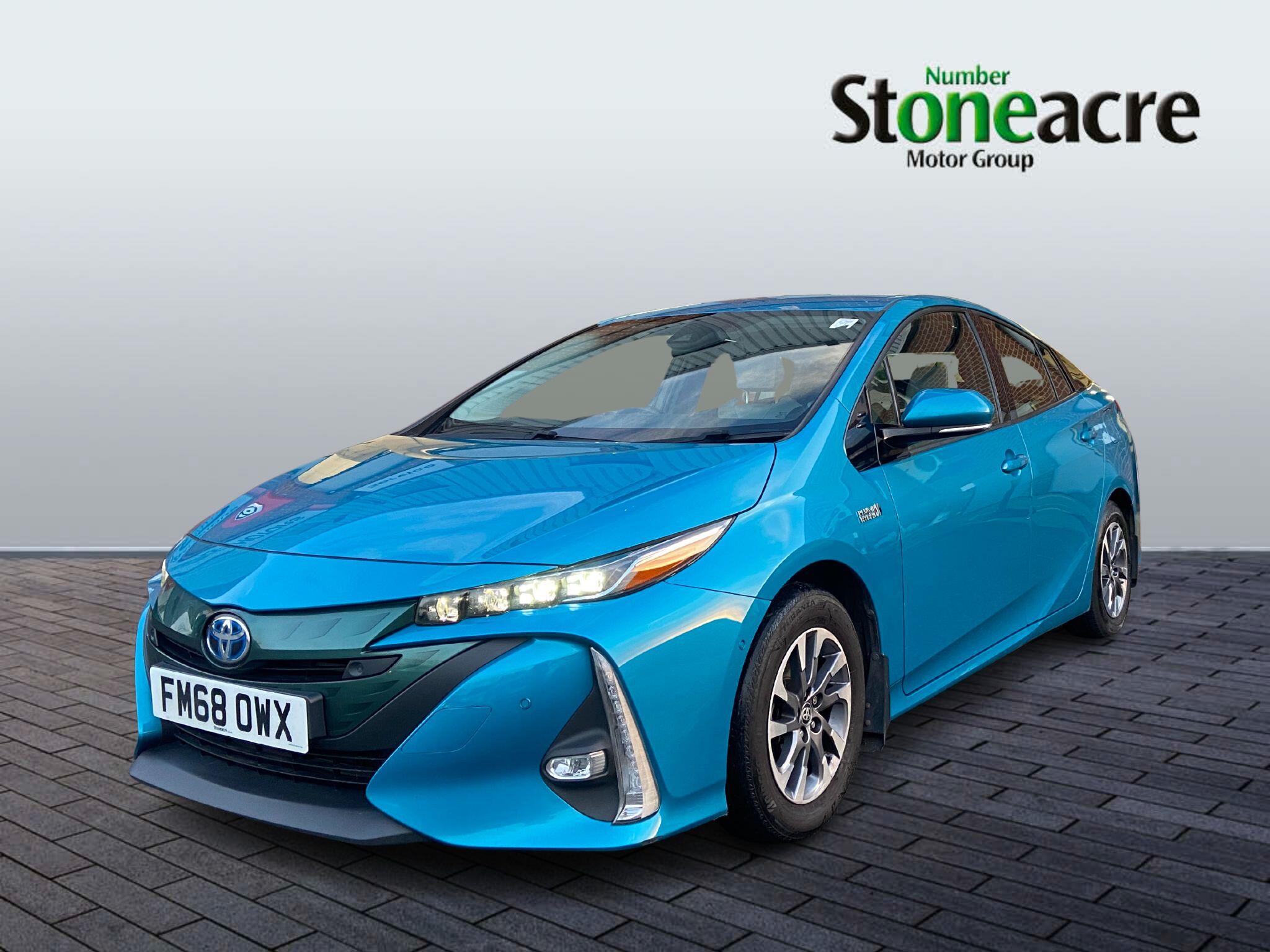 Toyota Prius Plug-in Hybrid 1.8 VVT-h 8.8 kWh Excel CVT Euro 6 (s/s) 5dr FM68OWX Image 3