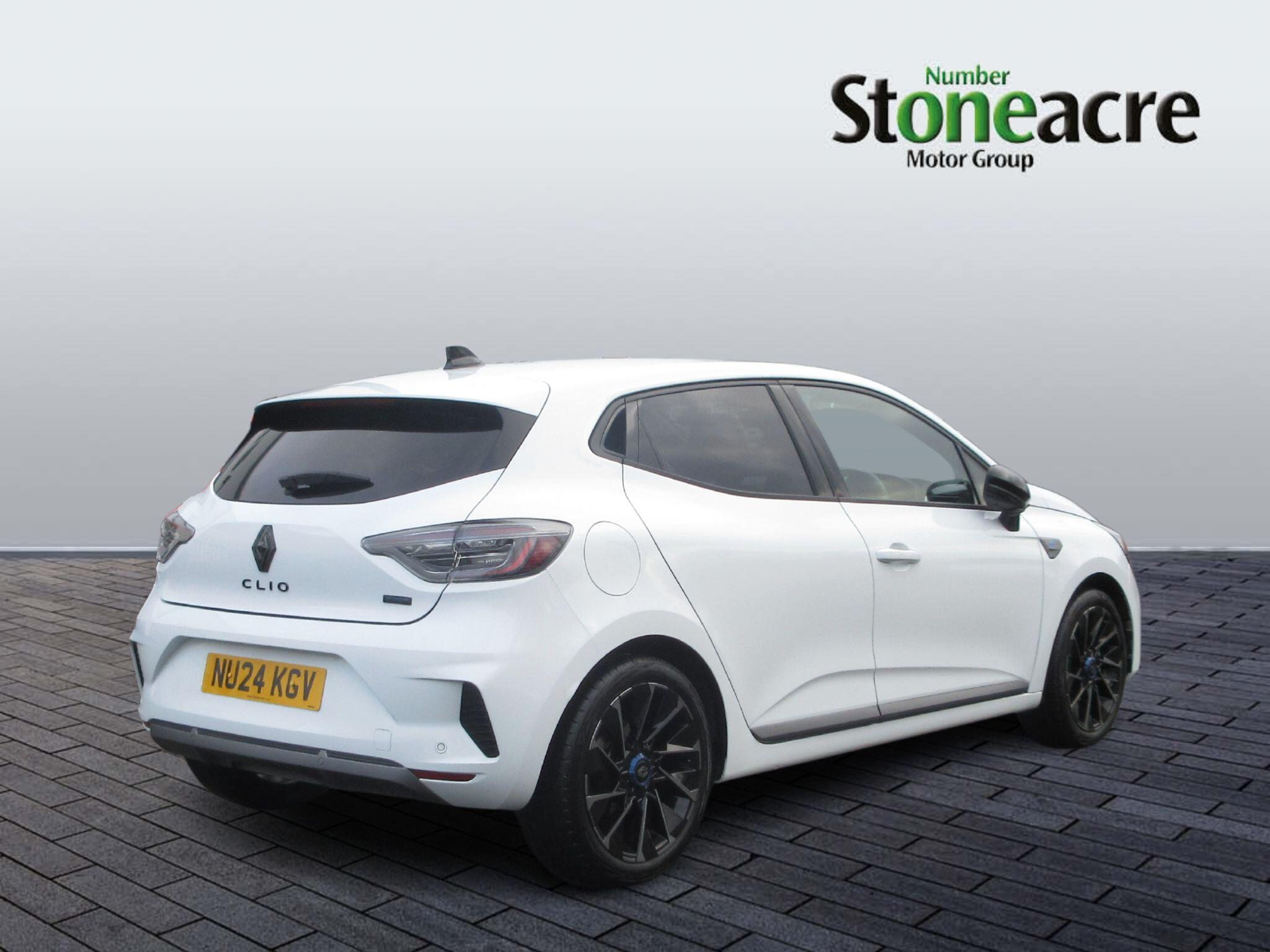 Renault Clio E-Tech 1.6 E-TECH esprit Alpine Auto Euro 6 (s/s) 5dr NU24KGV Image 3