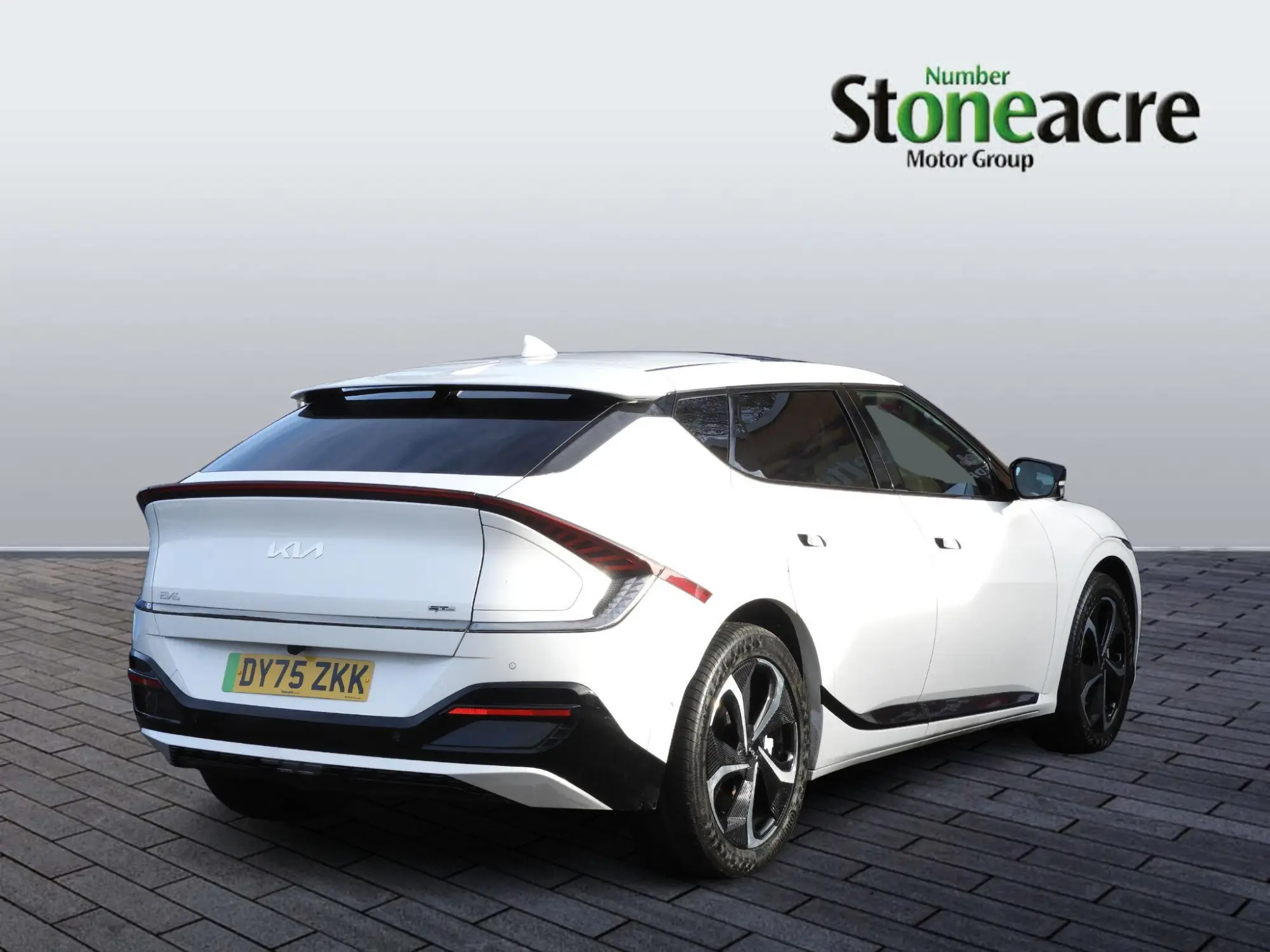 Kia EV6 77.4kWh GT-Line S Auto 5dr DY75ZKK Image 3