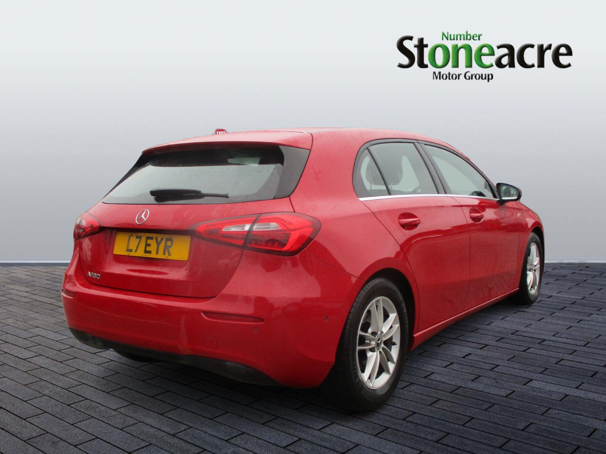 Mercedes-Benz A-Class 1.3 A180 SE (Executive) Euro 6 (s/s) 5dr L7EYR Image 3