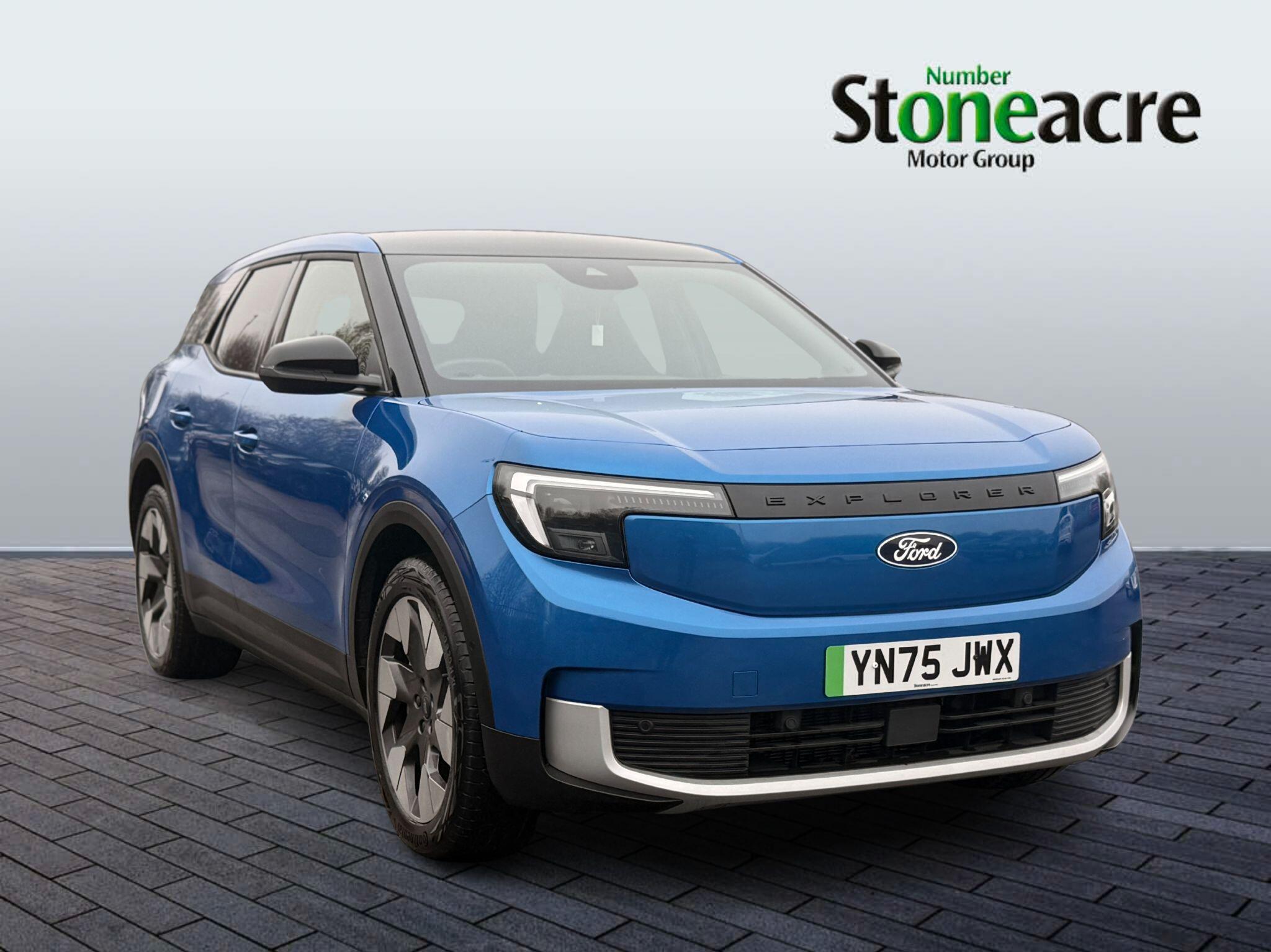 Ford Explorer Extended Range 77kWh Premium Auto 5dr YN75JWX Image 1