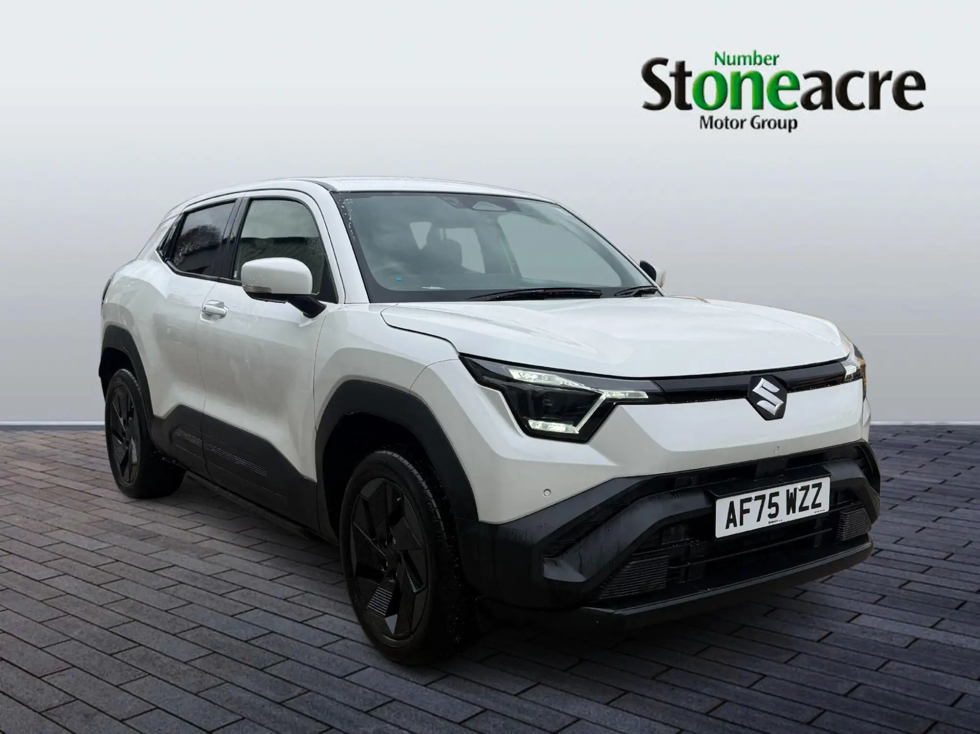 Suzuki e VITARA 61kWh Motion Auto ALLGRIP 5dr AF75WZZ Image 1