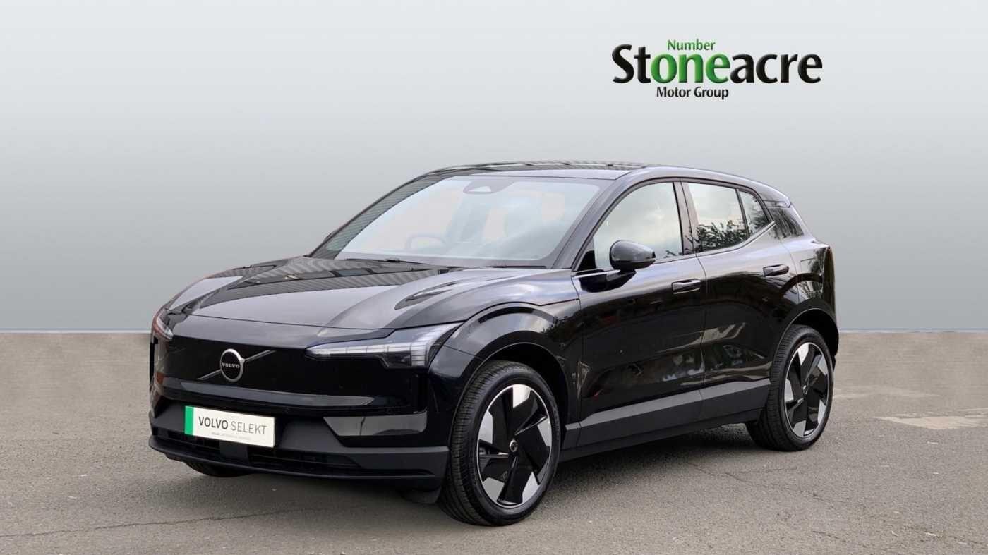 Volvo EX30 200kW SM Extended Range Plus 69kWh 5dr Auto NG75CXD Image 3
