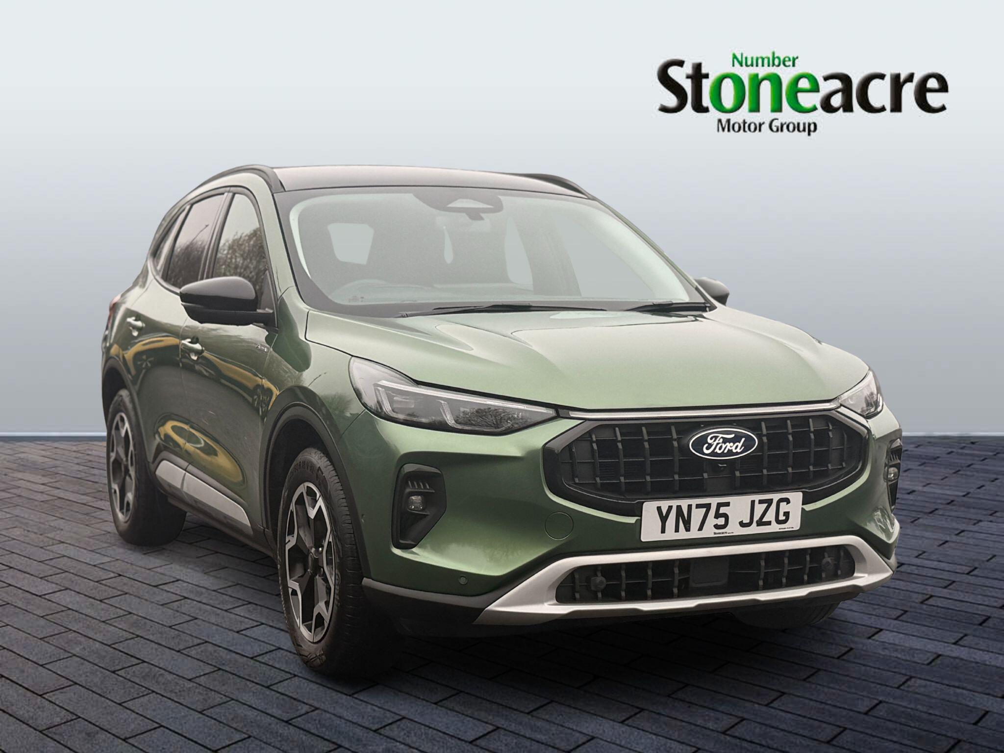 Ford Kuga Plug-in Hybrid 2.5 EcoBoost Duratec 14.4kWh Active CVT Euro 6 (s/s) 5dr YN75JZG Image 1