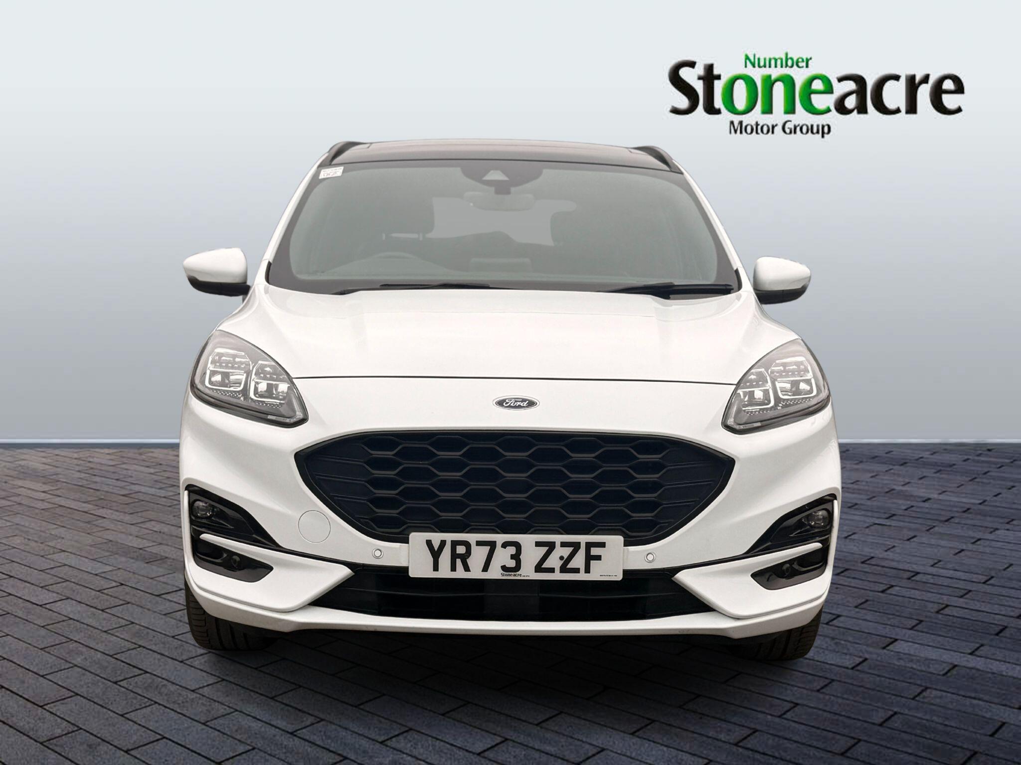 Ford Kuga Hybrid Image 2