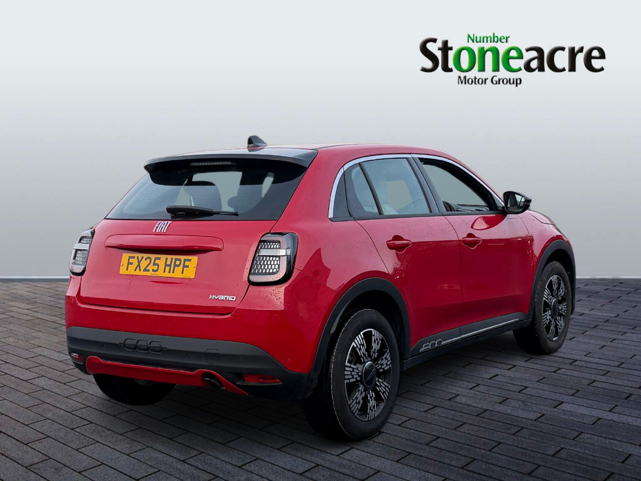 Fiat 600 1.2 MHEV e-DCT Euro 6 (s/s) 5dr FX25HPF Image 3