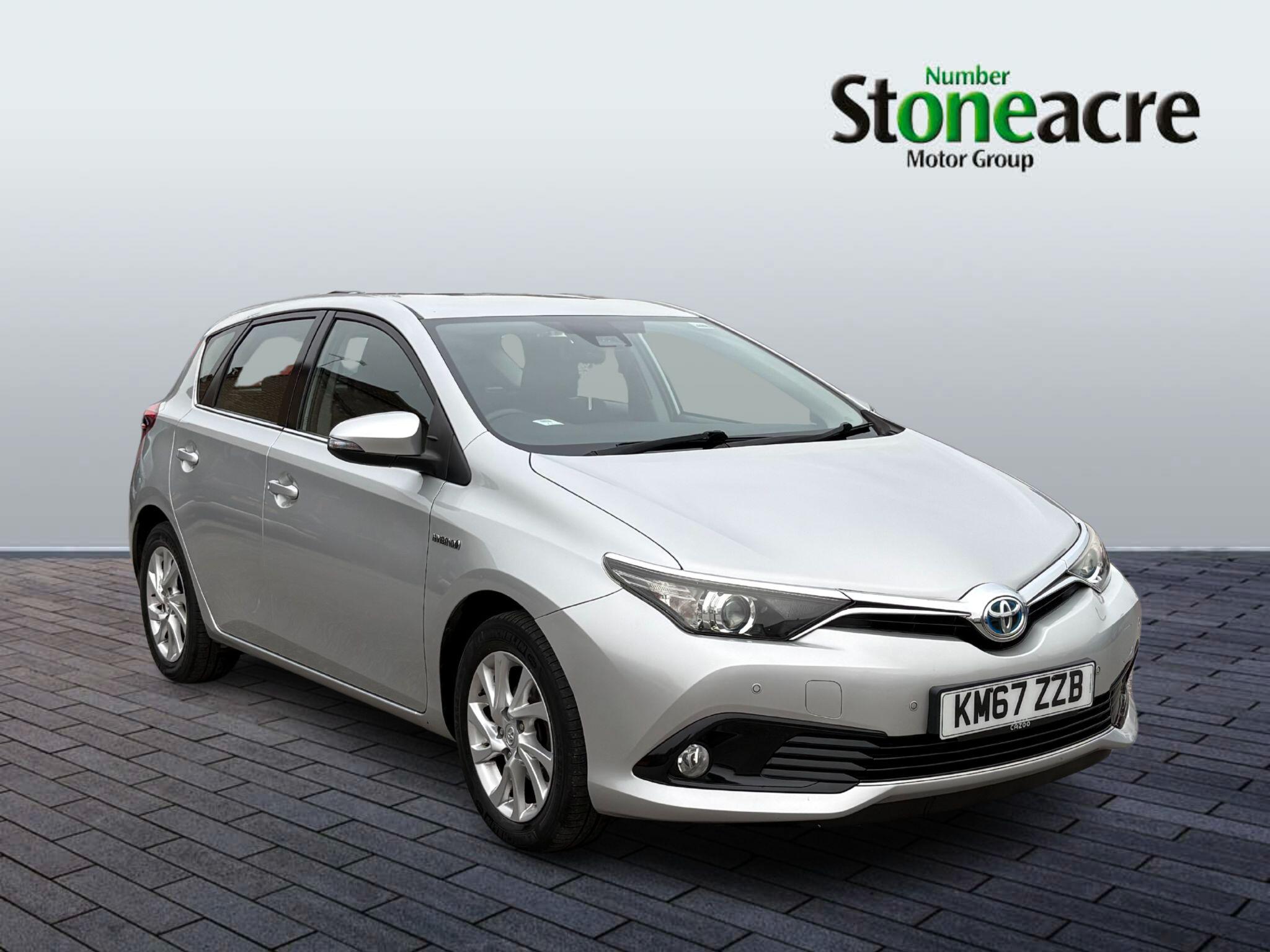 Toyota Auris 1.8 VVT-h Business Edition CVT Euro 6 (s/s) 5dr (Safety Sense) KM67ZZB Image 1
