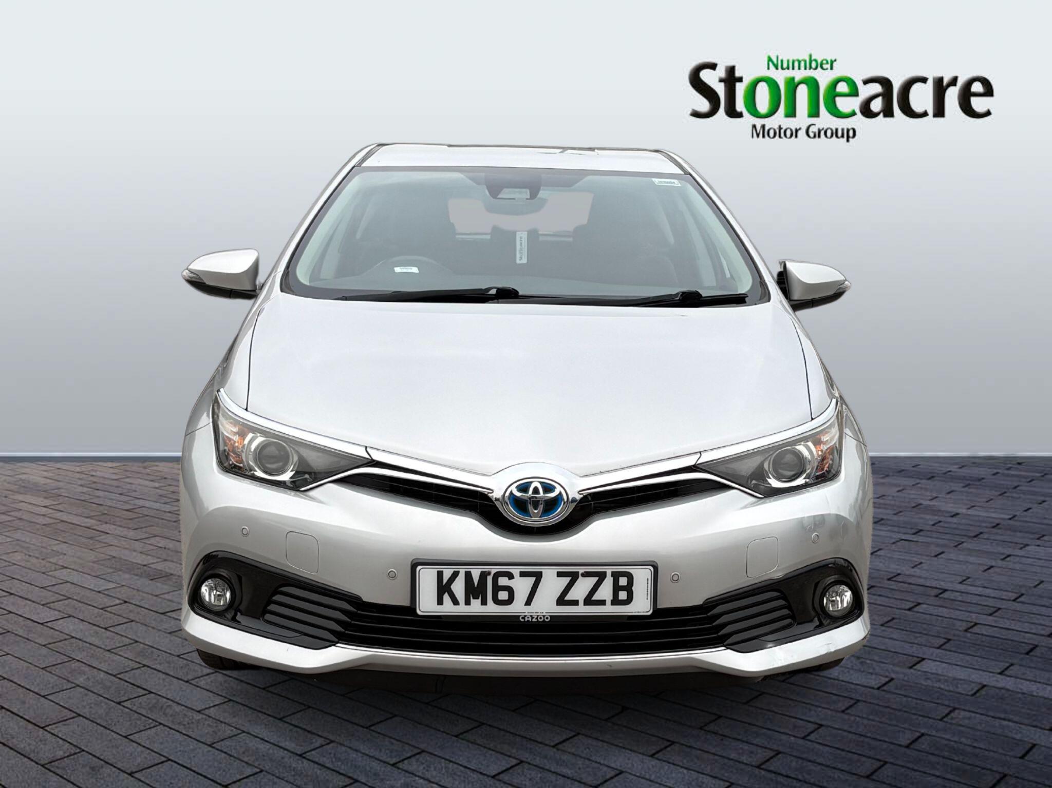 Toyota Auris 1.8 VVT-h Business Edition CVT Euro 6 (s/s) 5dr (Safety Sense) KM67ZZB Image 2