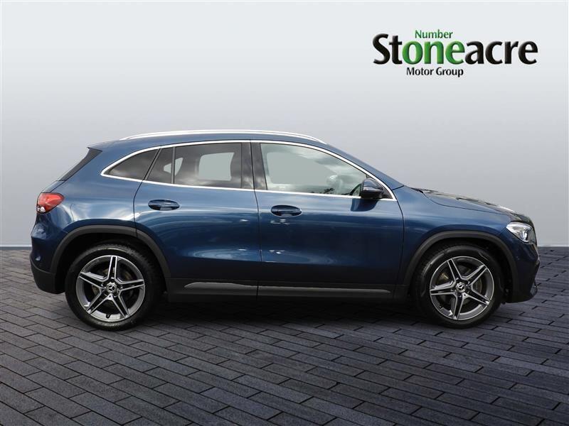Mercedes-Benz GLA 1.3 GLA180 AMG Line (Executive) 7G-DCT Euro 6 (s/s) 5dr EN21ZYZ Image 2