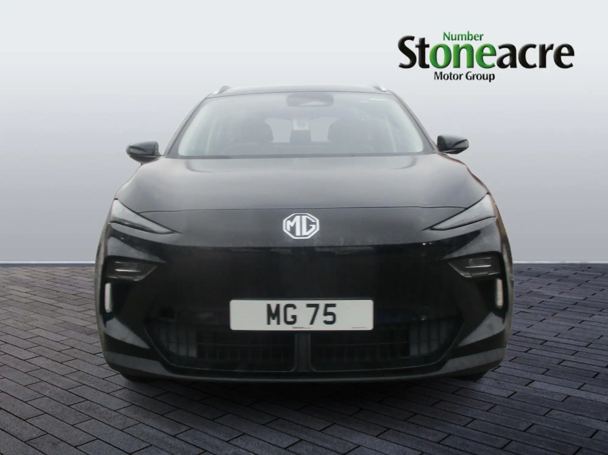 MG S5 EV 64kWh SE Long Range Auto 5dr FH75AFO Image 2