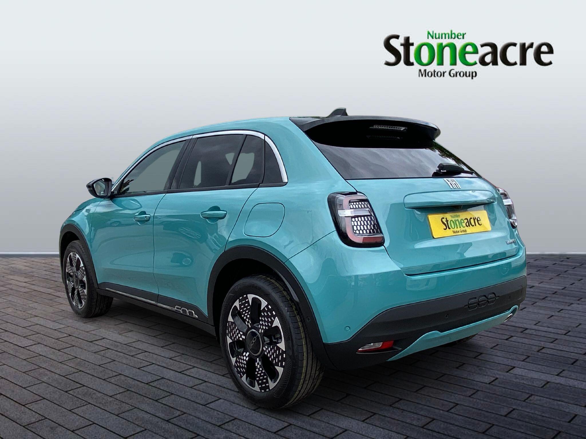 Fiat 600 1.2 MHEV 136 e-DCT Euro 6 (s/s) 5dr FN75ZZR Image 3