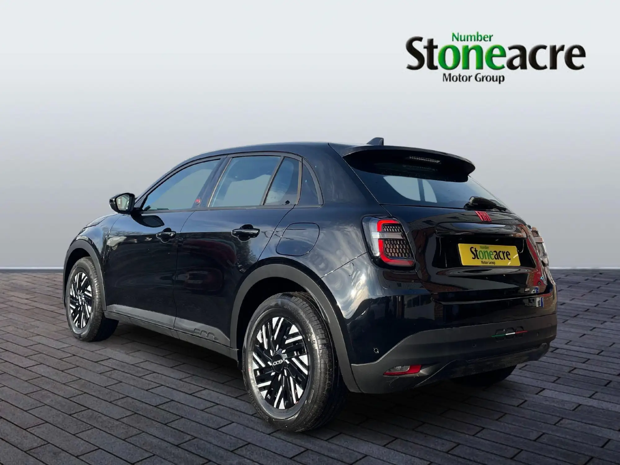 Fiat 600e 54kWh RED Auto 5dr FE25EHO Image 3