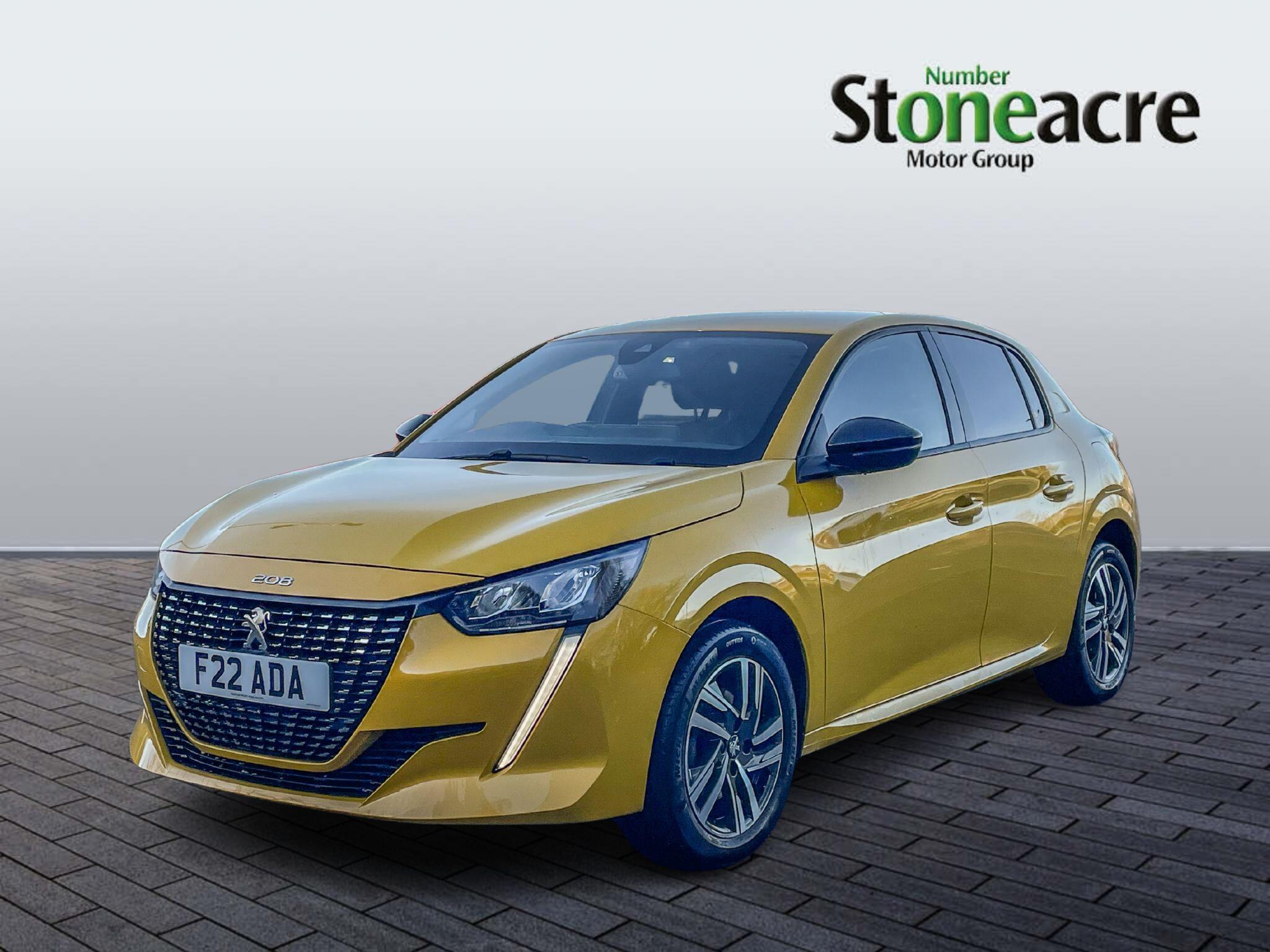 Peugeot 208 1.2 PureTech Allure Premium + Hatchback 5dr Petrol Manual Euro 6 (s/s) (100 ps) YW72KFE Image 3