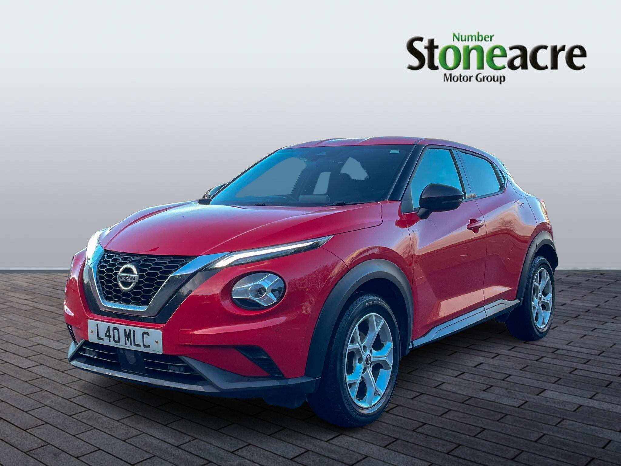 Nissan Juke 1.0 DiG-T N-Connecta 5dr YW70FDE Image 3