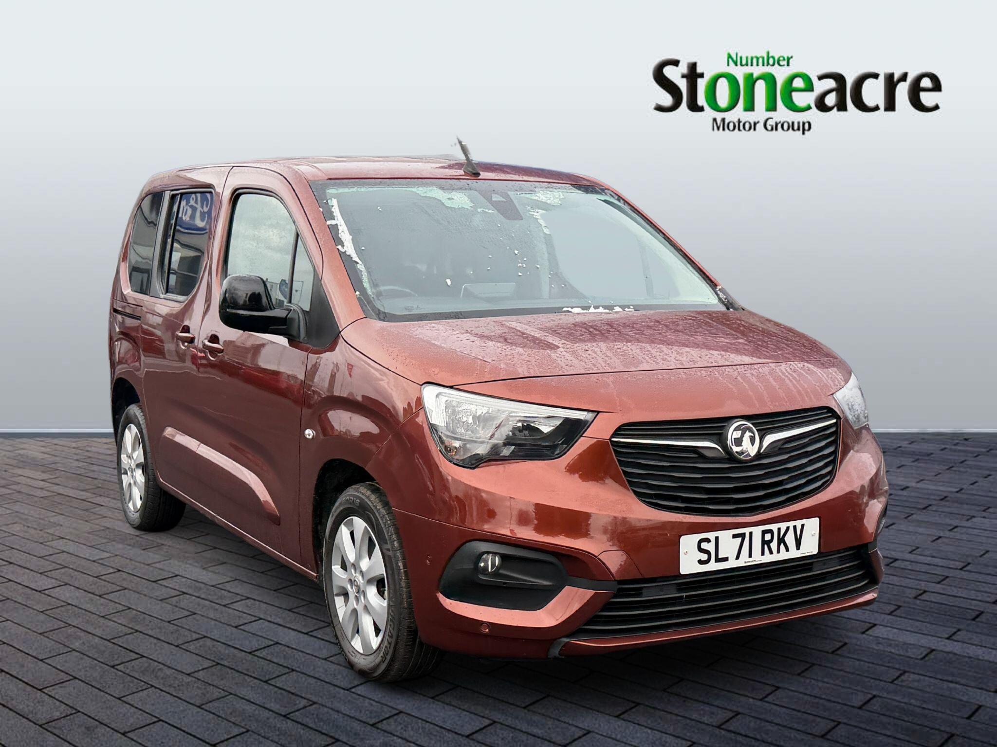 Vauxhall Combo Life 1.2 Turbo SE Auto Euro 6 (s/s) 5dr (7 Seat) SL71RKV Image 1