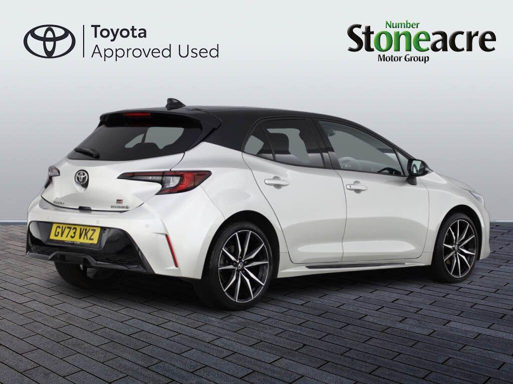 Toyota Corolla Hatchback 1.8 VVT-i Hybrid GR Sport 5dr CVT GV73VKZ Image 2