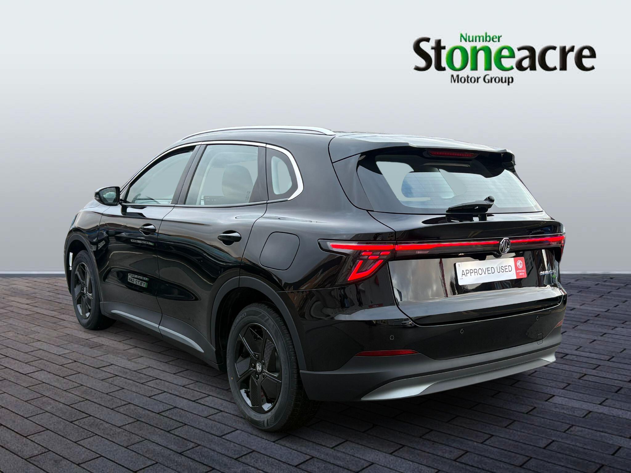 MG S5 EV 49kWh SE Auto 5dr NV75VWC Image 3