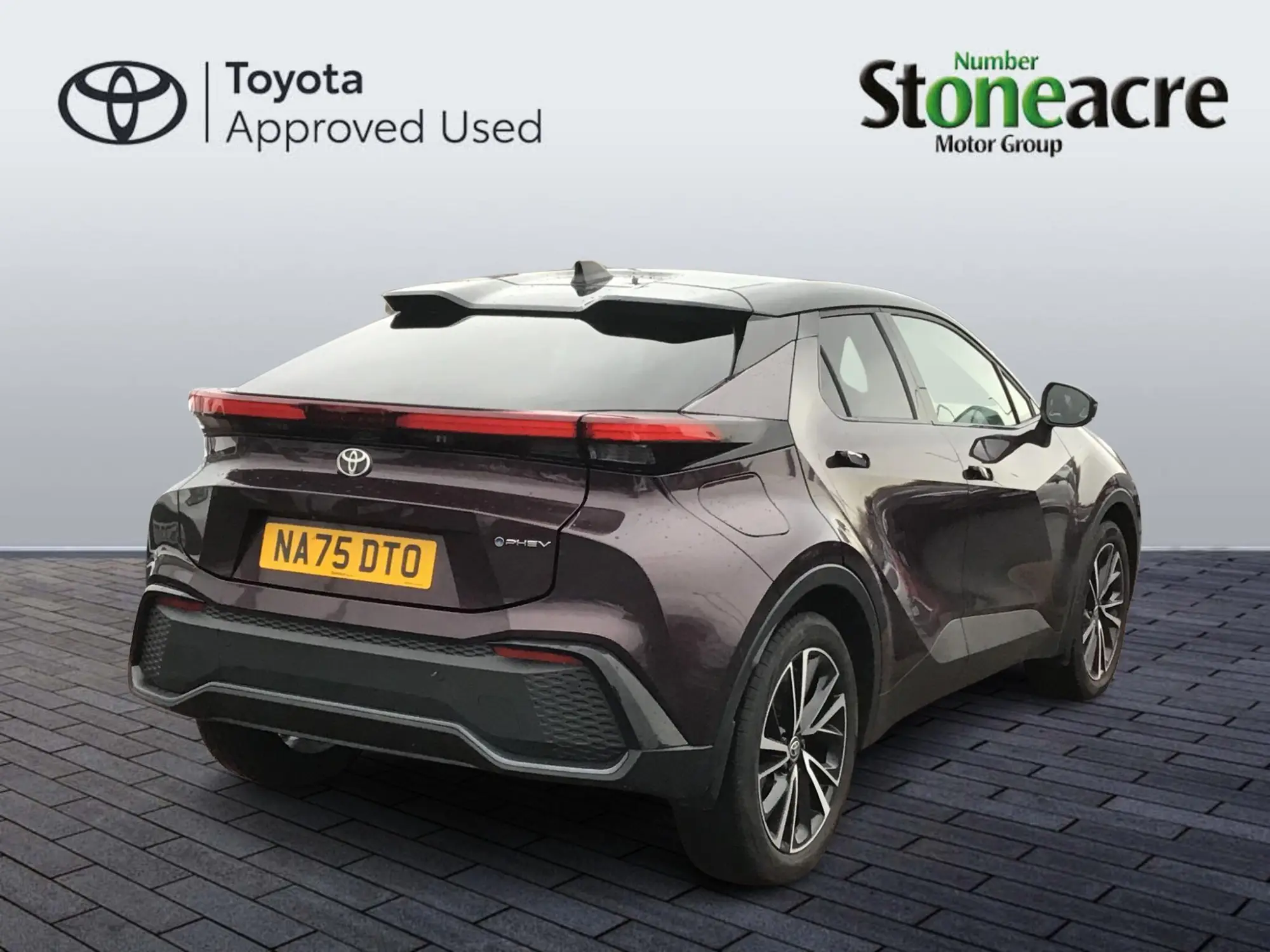 Toyota C-HR Plug-in Hybrid 2.0 VVT-h 13.6 kWh Excel CVT Euro 6 (s/s) 5dr NA75DTO Image 2