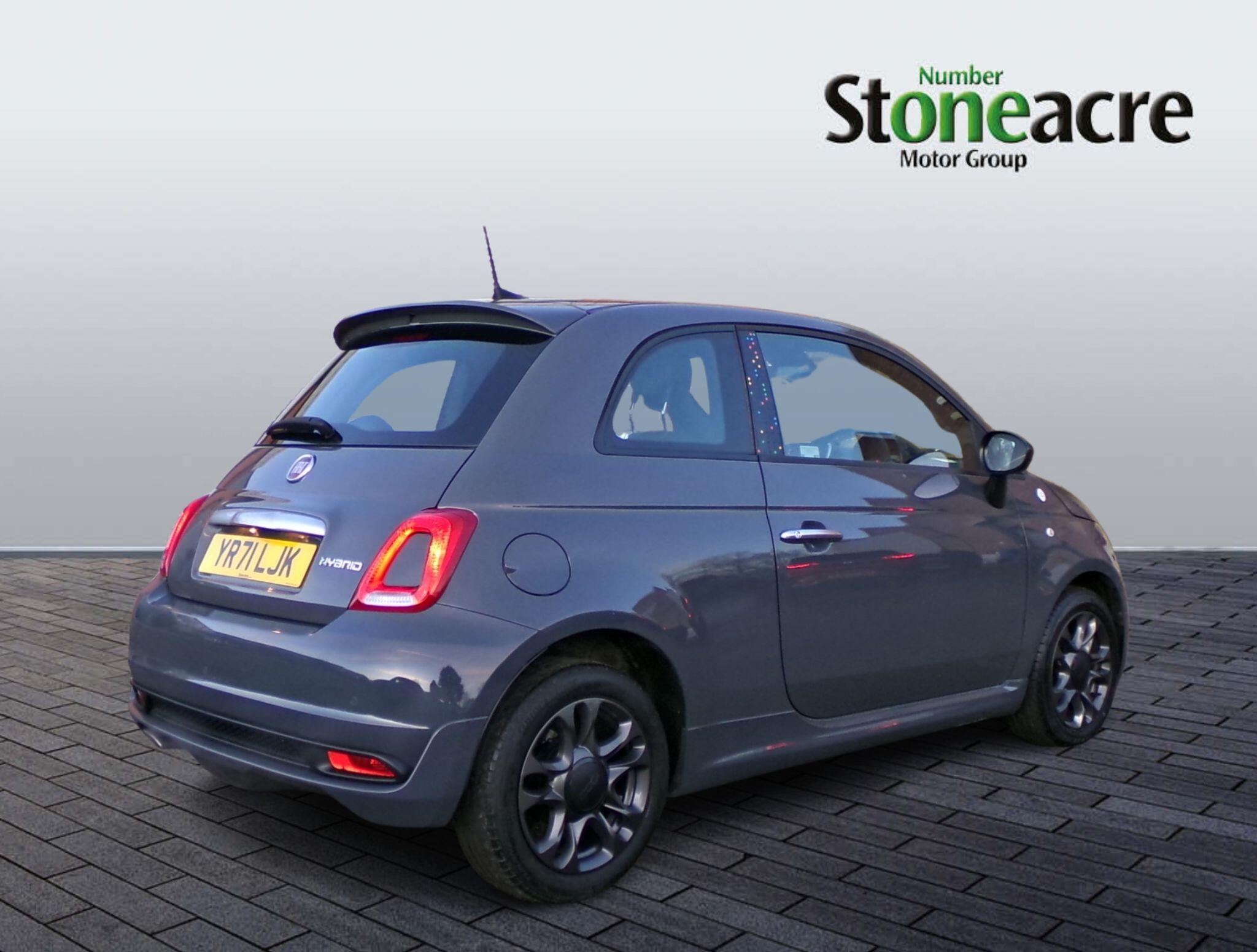 Fiat 500 1.0 MHEV Hey Google Euro 6 (s/s) 3dr YR71LJK Image 2
