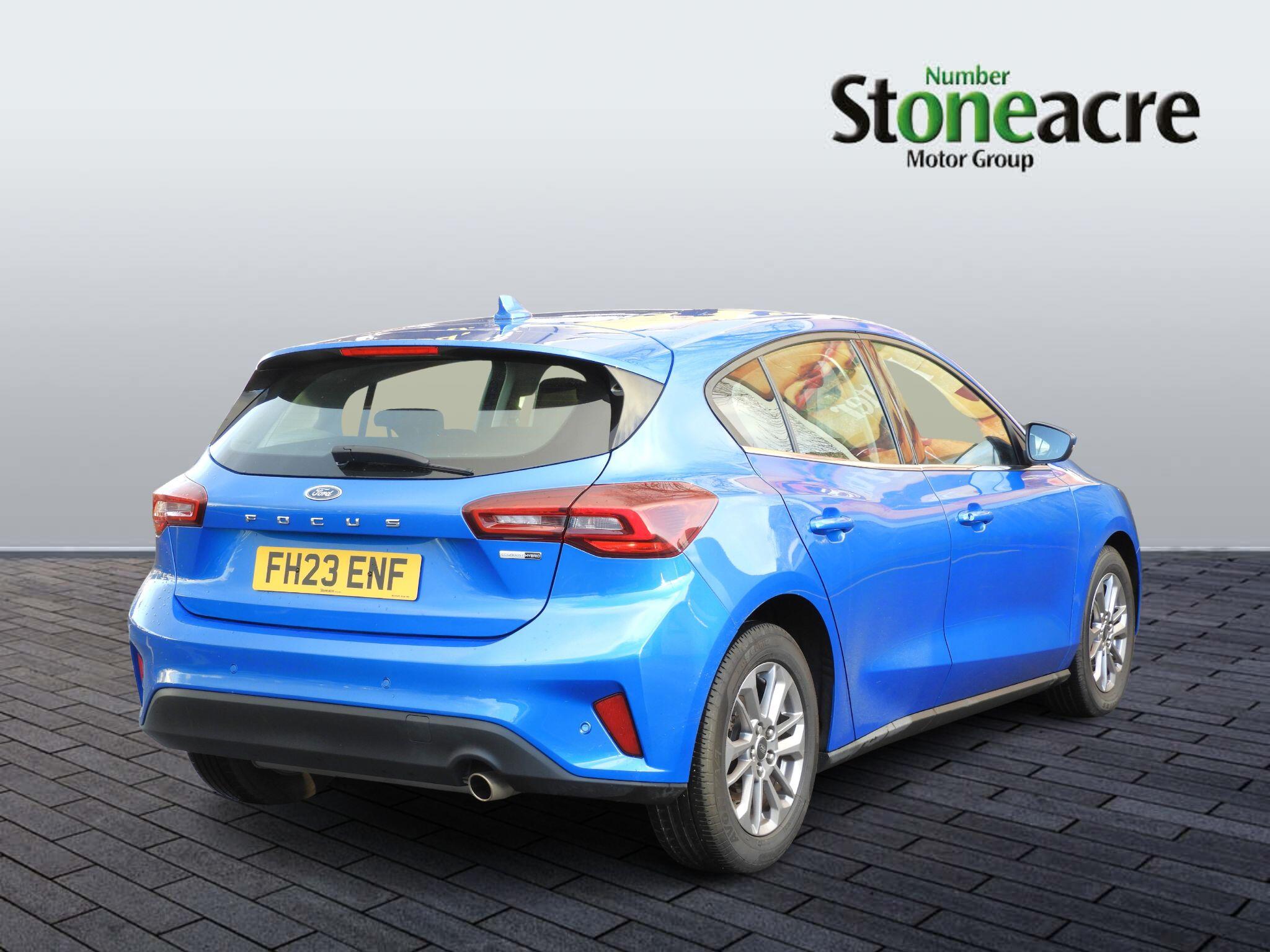 Ford Focus 1.0T EcoBoost MHEV Titanium Euro 6 (s/s) 5dr FH23ENF Image 3