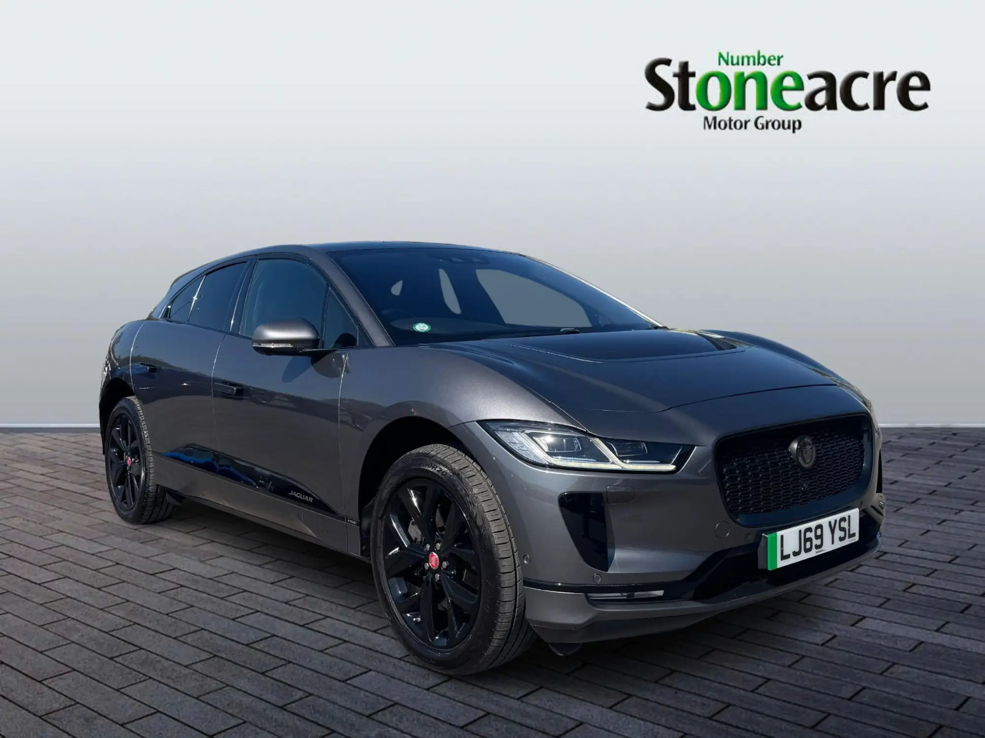 Jaguar i-Pace 400 90kWh HSE SUV 5dr Electric Auto 4WD (400 ps) LJ69YSL Image 1