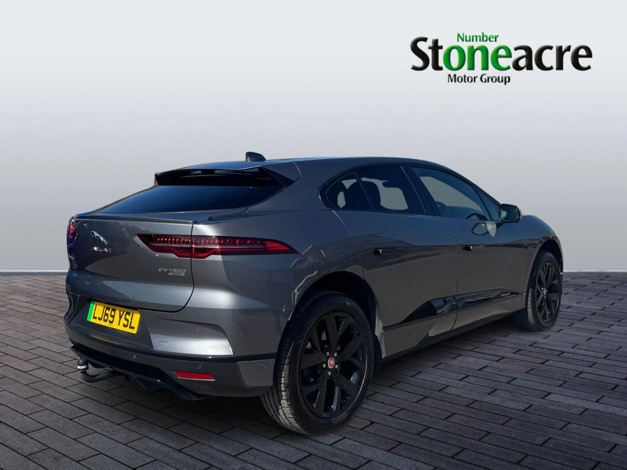 Jaguar i-Pace 400 90kWh HSE SUV 5dr Electric Auto 4WD (400 ps) LJ69YSL Image 3