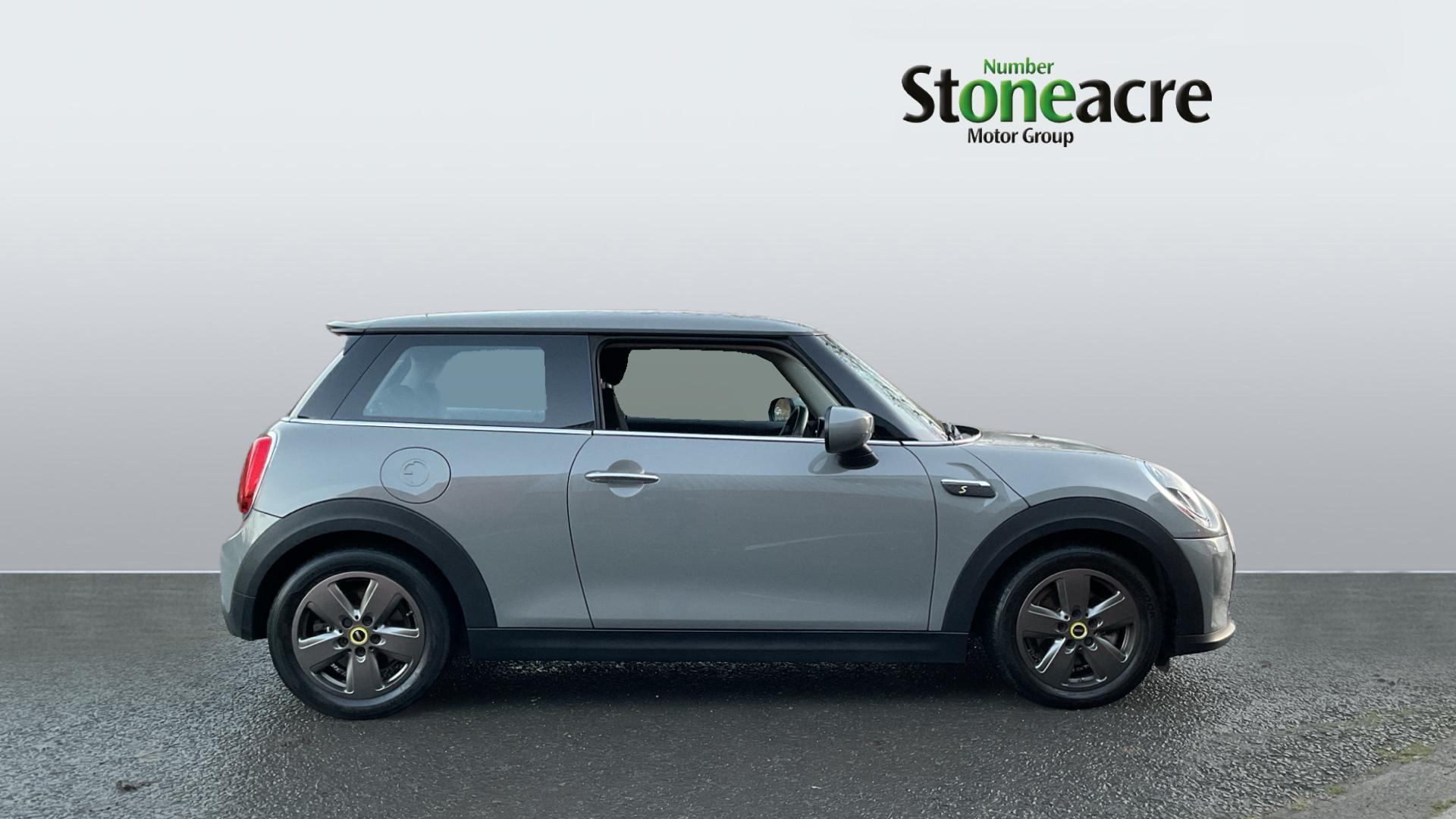 MINI Electric Hatch 32.6kWh Level 1 Auto 3dr FV22XWW Image 3