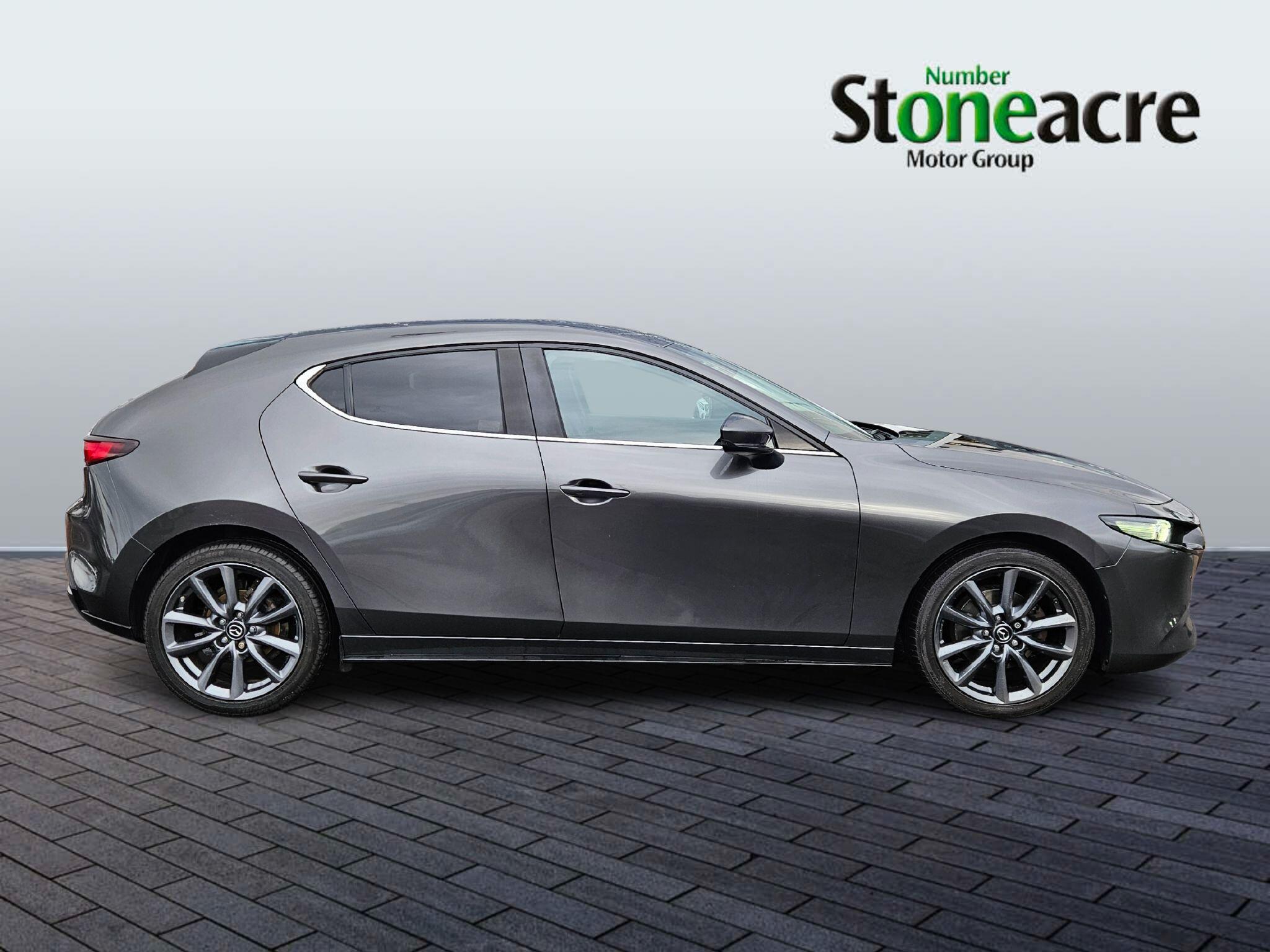 Mazda 3 2.0 e-Skyactiv G MHEV Sport Lux 5dr NM21MZO Image 2