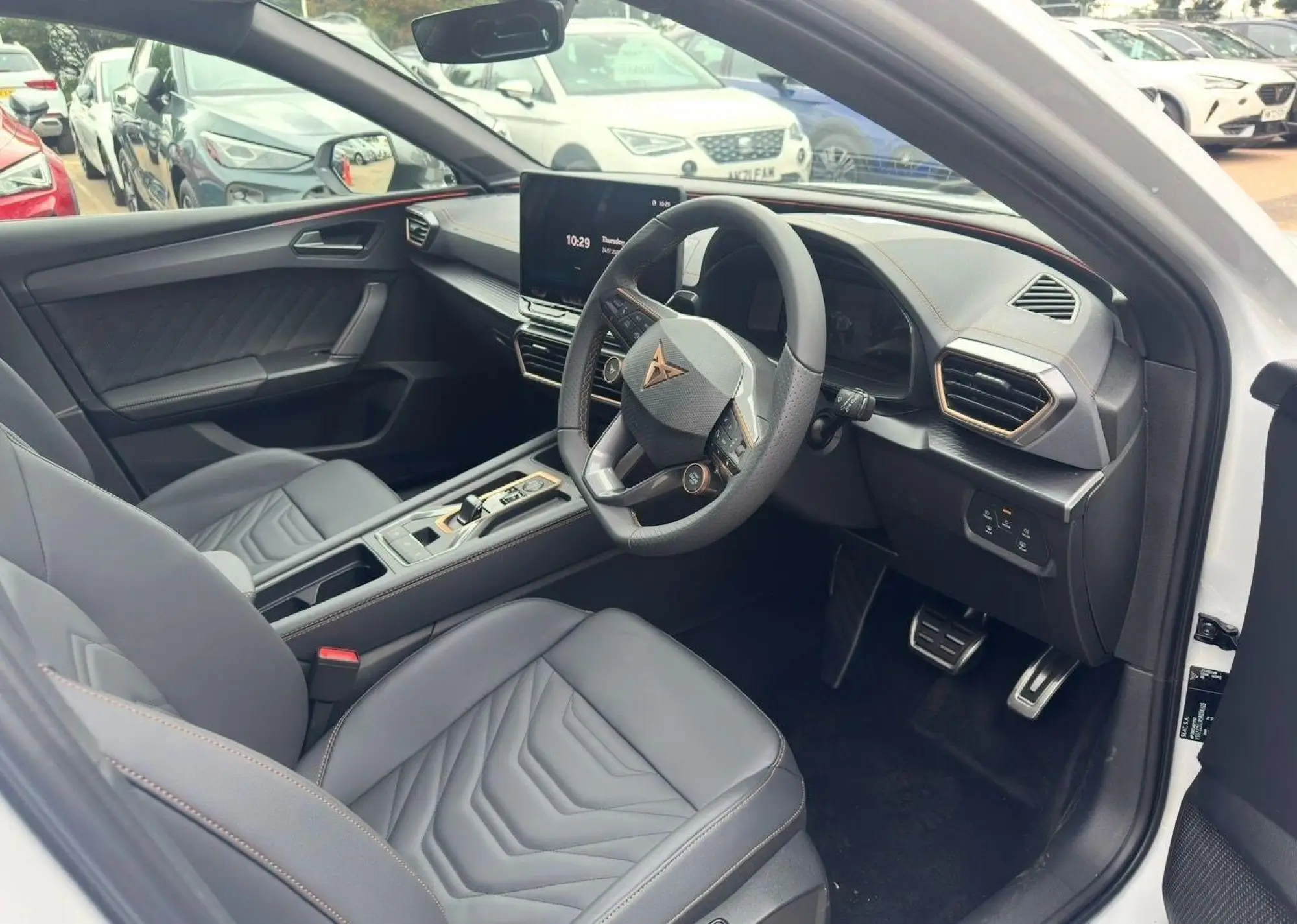CUPRA Leon Image 16 CUPRA Leon Image 16