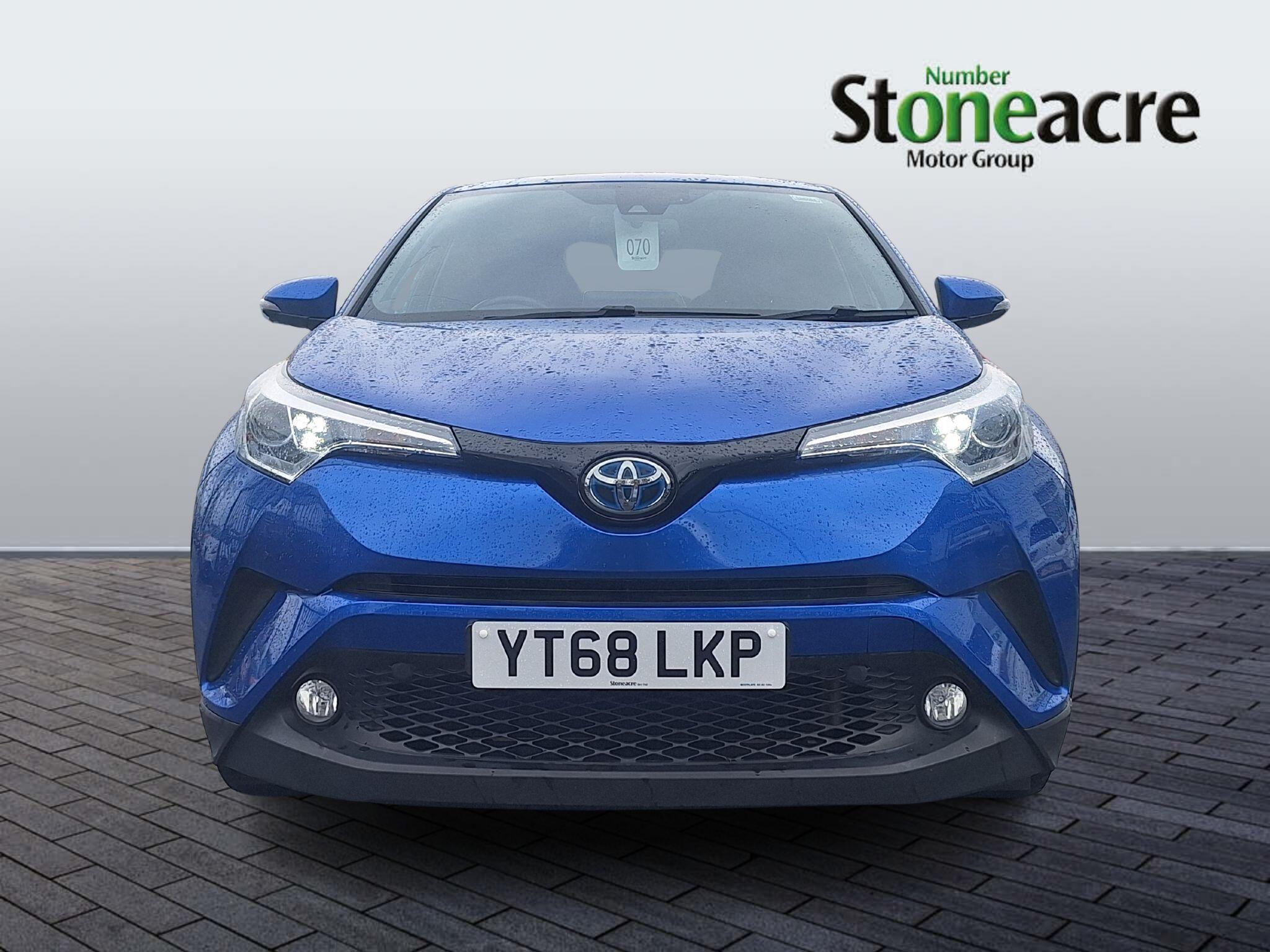 Toyota C-HR Self-Charging Hybrid 1.8 Hybrid Design 5dr CVT T22VYN Image 2