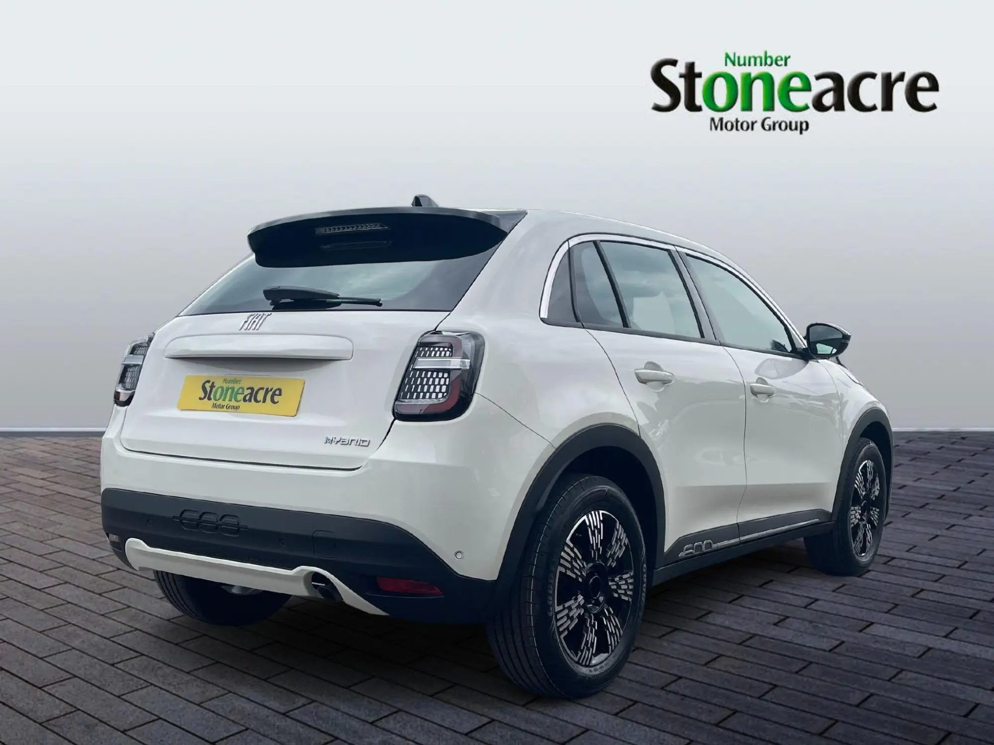 Fiat 600 1.2 MHEV 136 e-DCT Euro 6 (s/s) 5dr FX75EVM Image 3