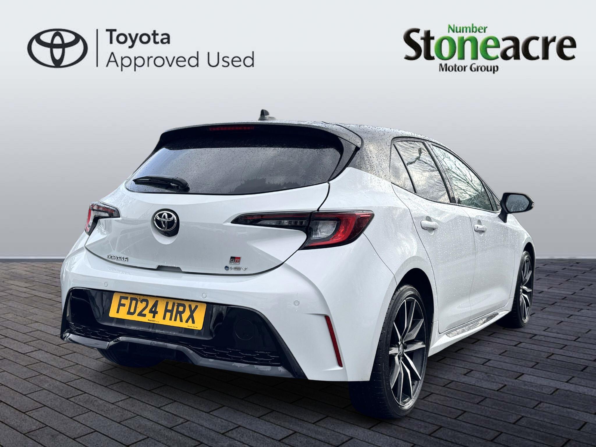 Toyota Corolla Hatchback 2.0 VVT-i Hybrid GR Sport 5dr CVT FD24HRX Image 2