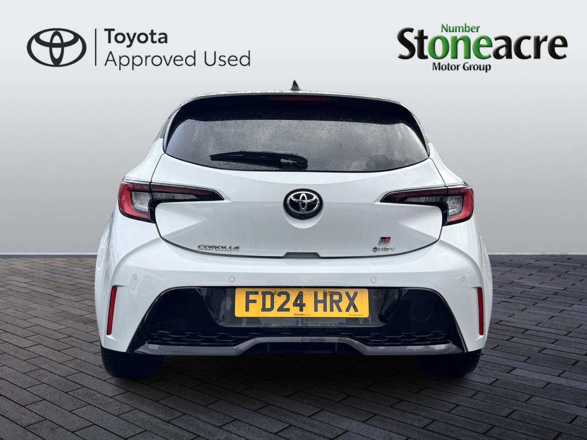 Toyota Corolla Hatchback 2.0 VVT-i Hybrid GR Sport 5dr CVT FD24HRX Image 3