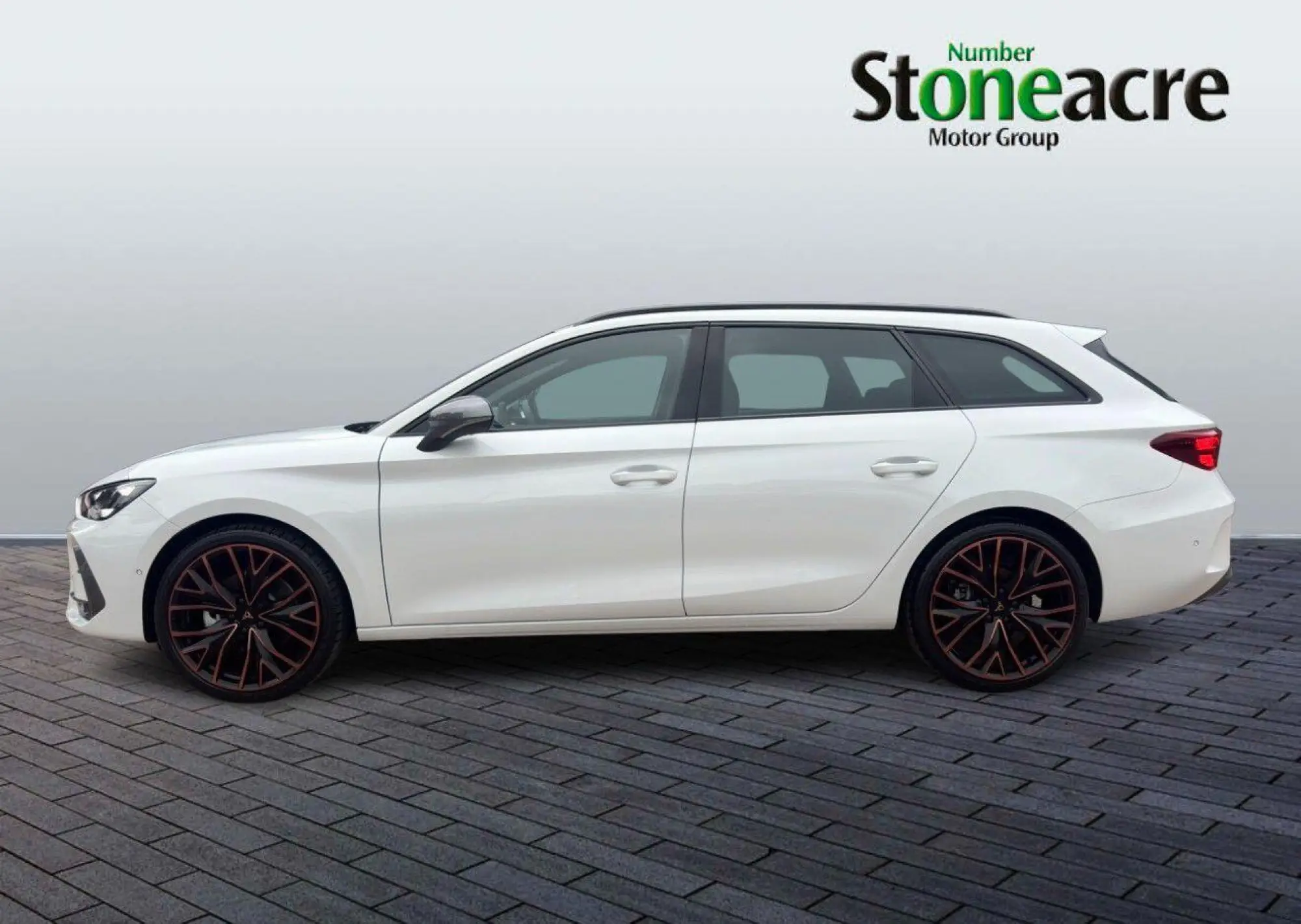 CUPRA Leon Image 6 CUPRA Leon Image 6