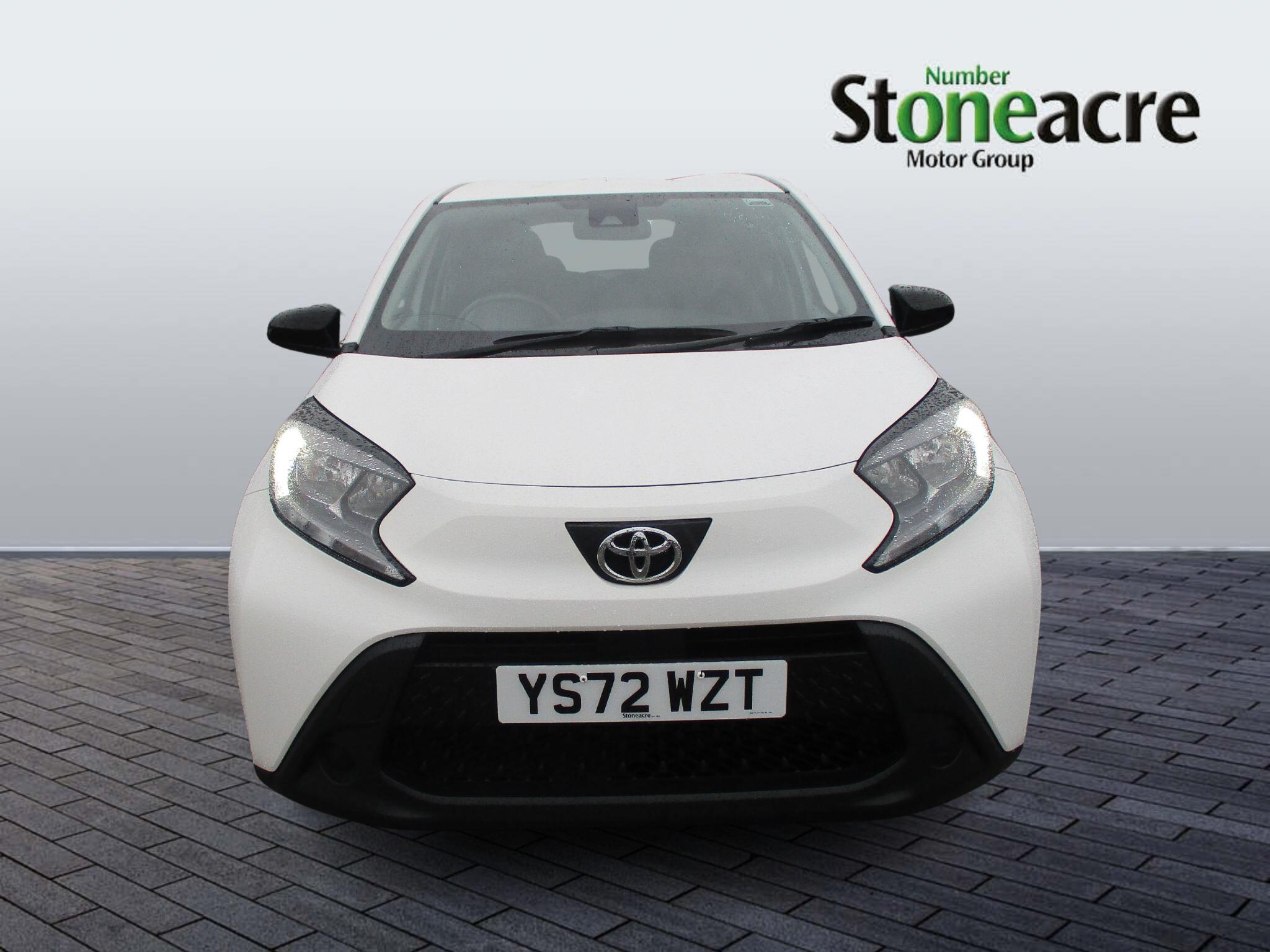 Toyota Aygo X 1.0 VVT-i Pure 5dr YS72WZT Image 2