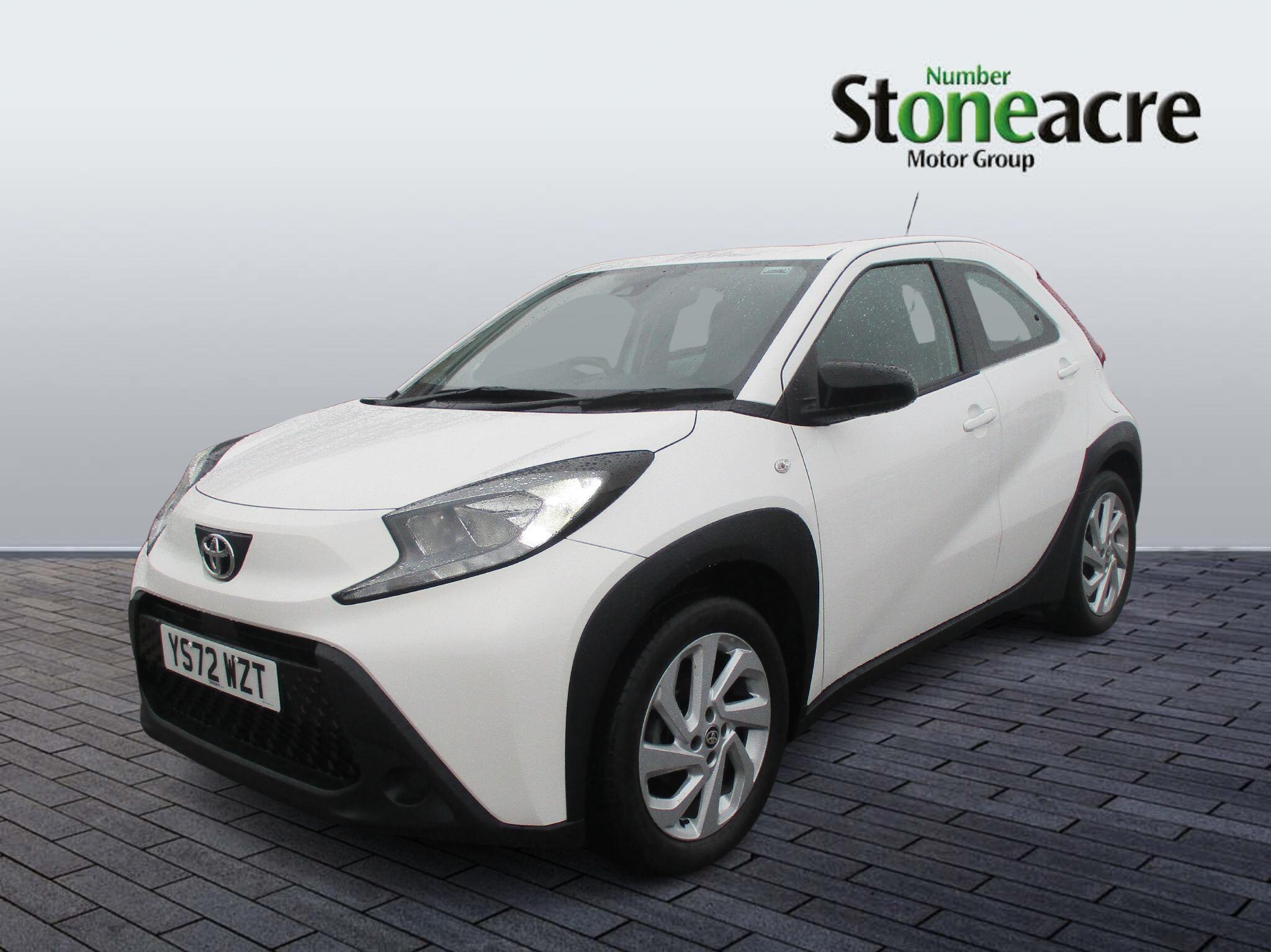 Toyota Aygo X 1.0 VVT-i Pure 5dr YS72WZT Image 3