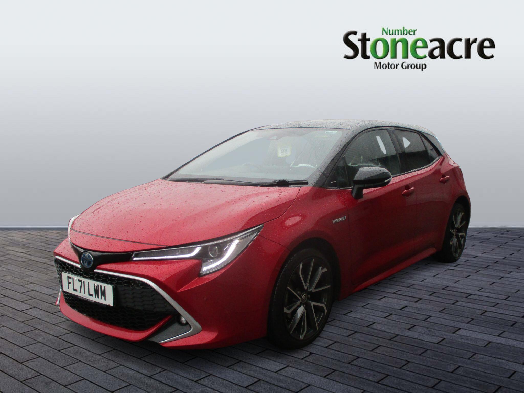 Toyota Corolla Hatchback 1.8 VVT-h GPF Excel Hatchback 5dr Petrol Hybrid CVT Euro 6 (s/s) (122 ps) FL71LWM Image 3