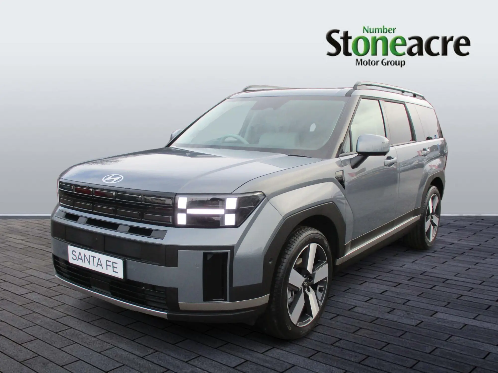 Hyundai SANTA FE 1.6T Ultimate Auto Euro 6 (s/s) 5dr (7Seat) YM75TJV Image 3