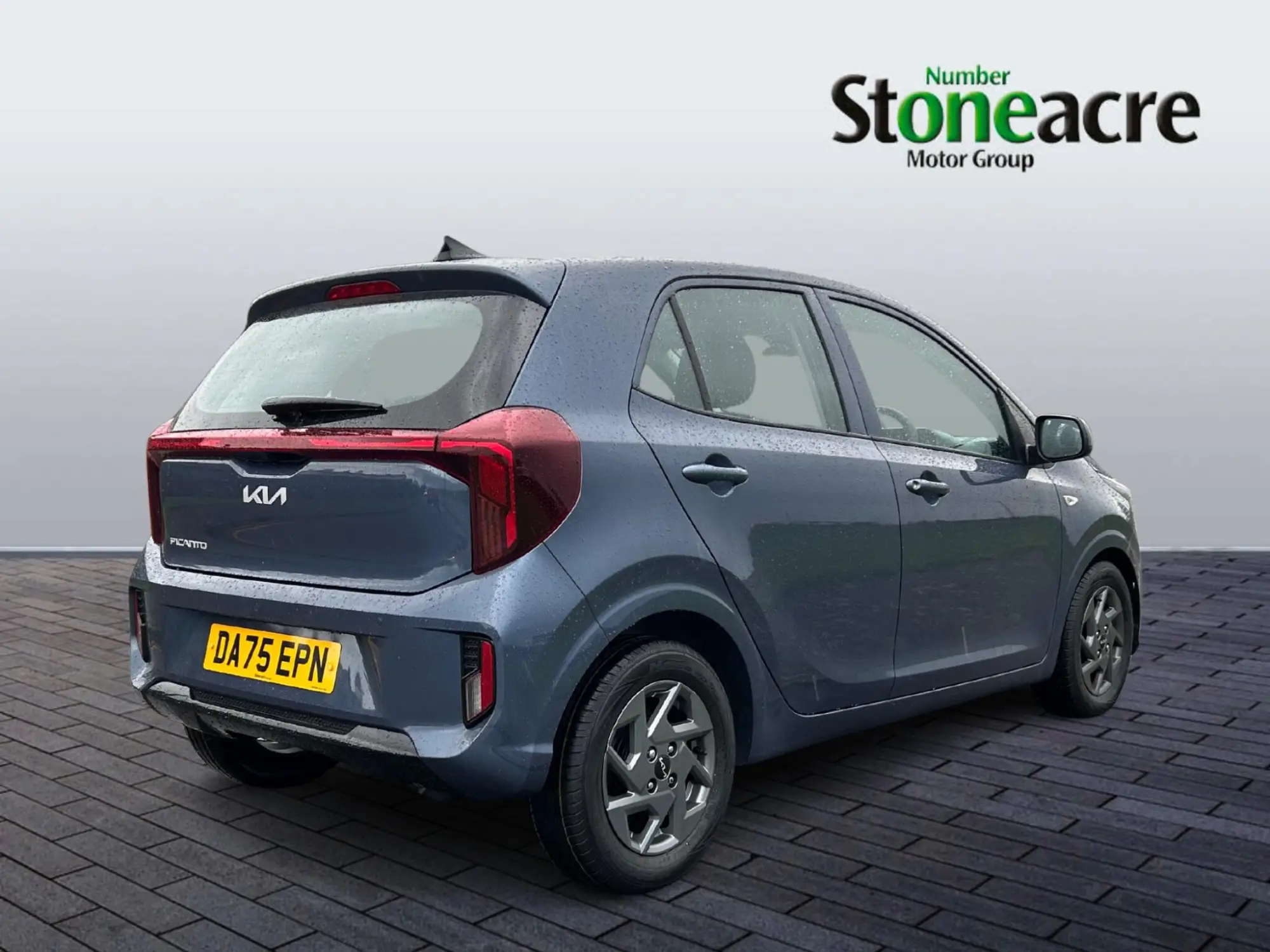 Kia Picanto 1.0 Pure Euro 6 (s/s) 5dr DA75EPN Image 3
